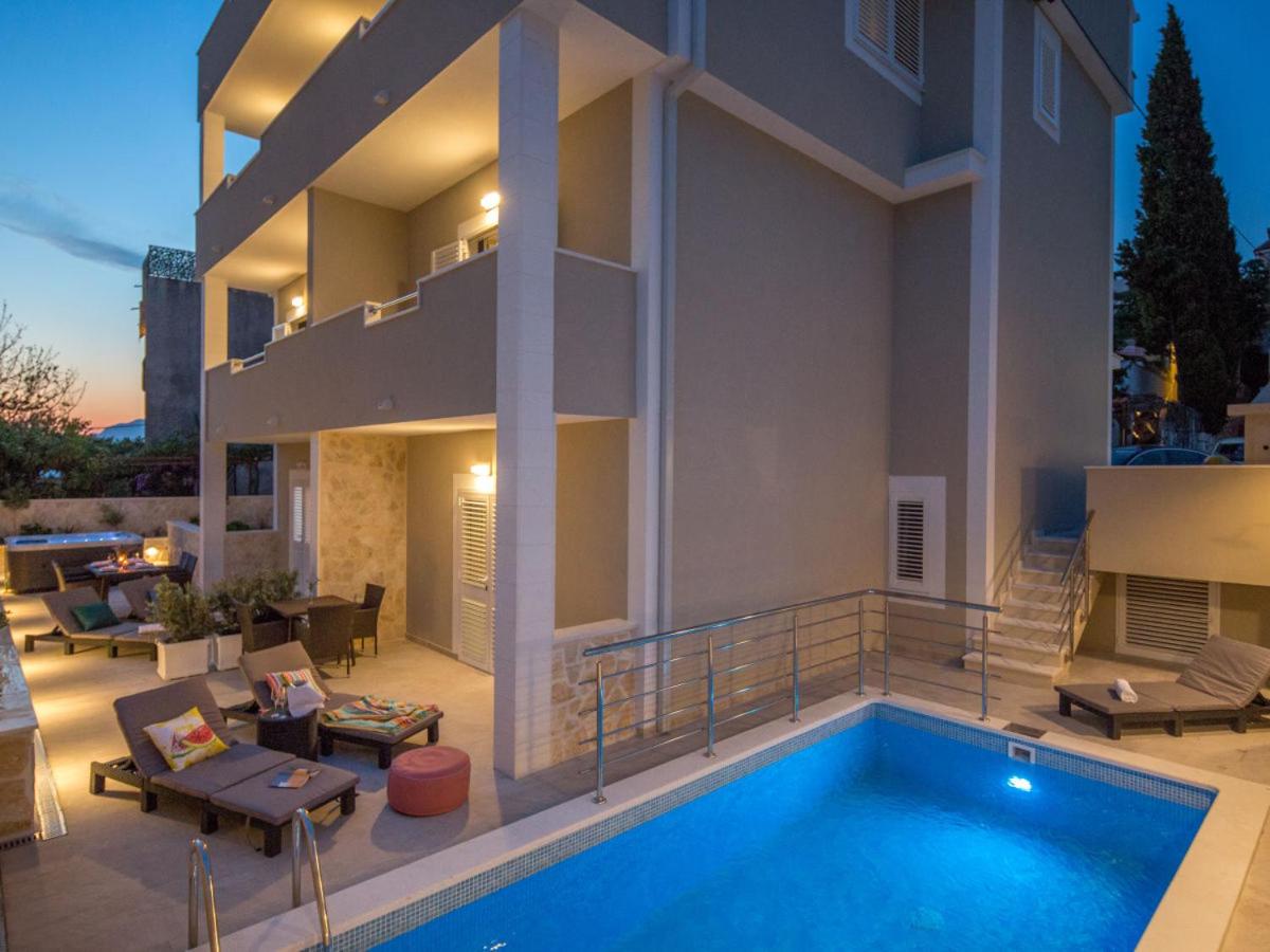 Apartment - Ground Floor photo 3