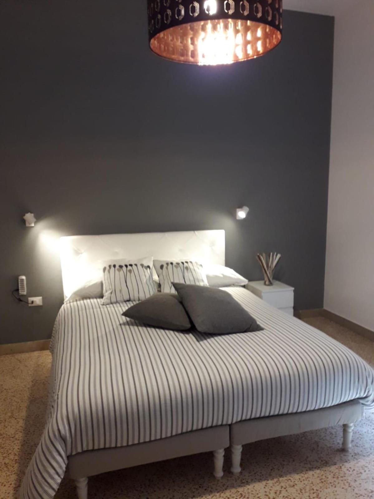 Quadruple Room with Private Bathroom - Photo 1