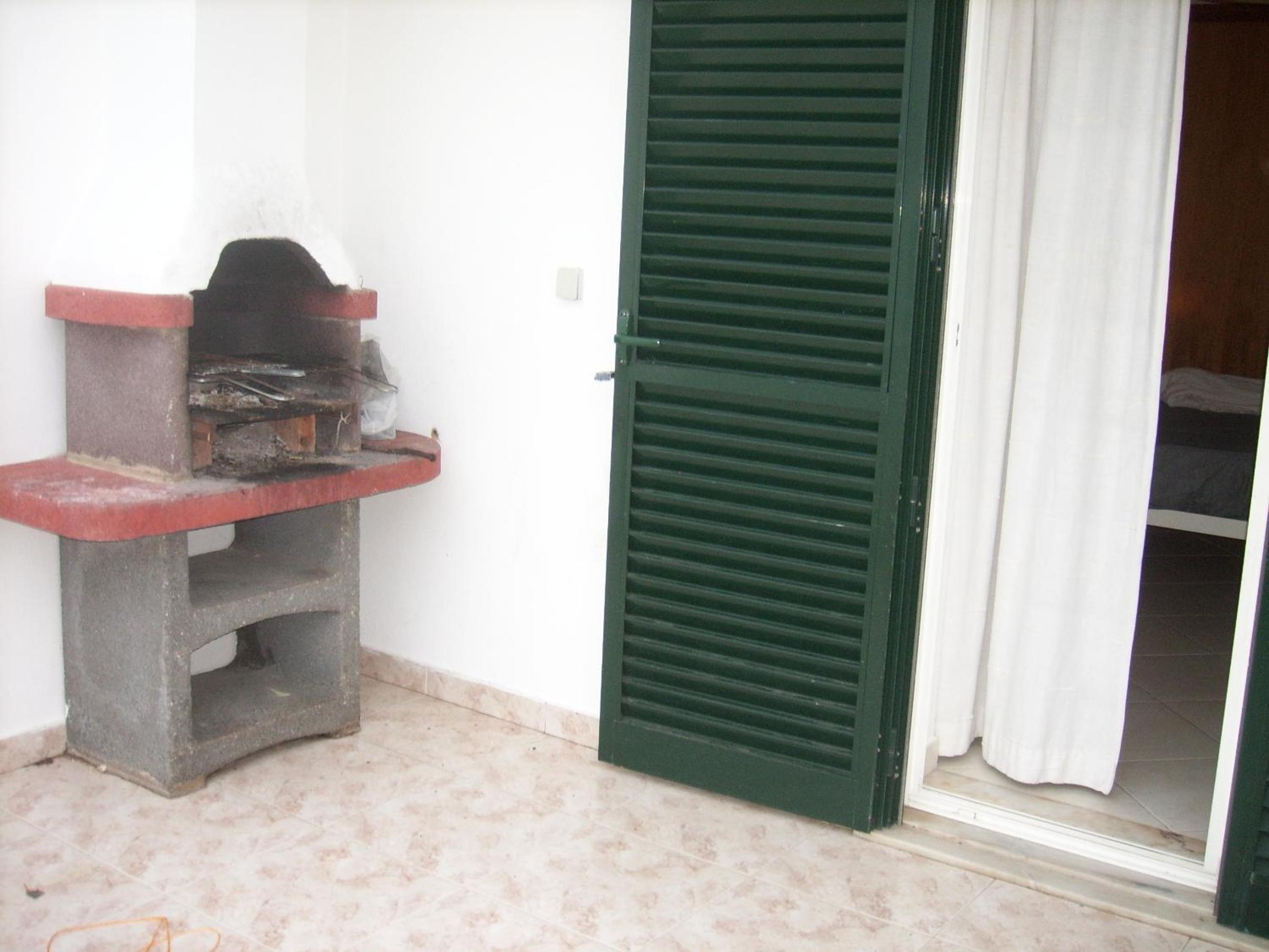Apartment - Ground Floor photo 2