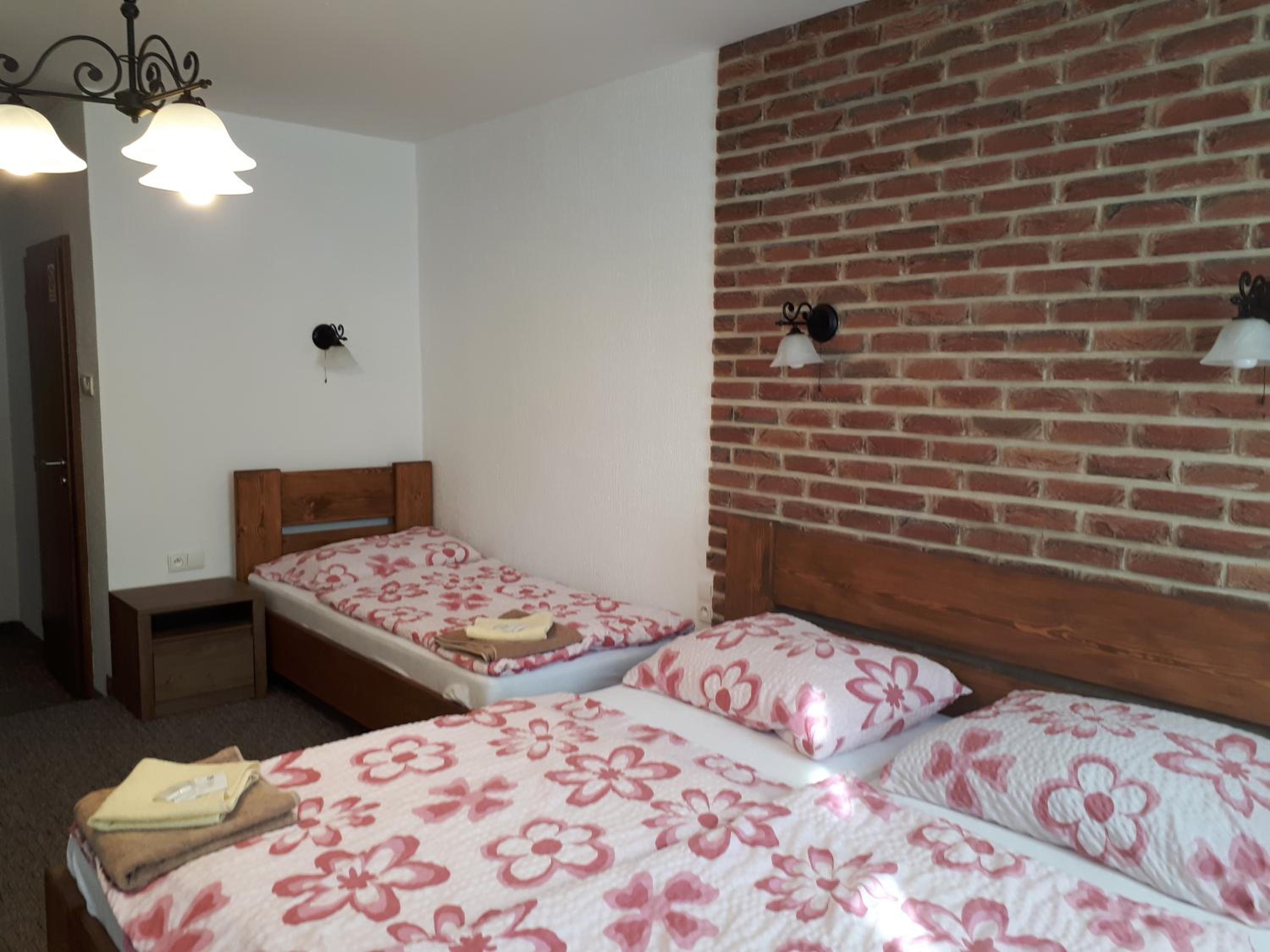 Triple Room with Private Bathroom photo 1