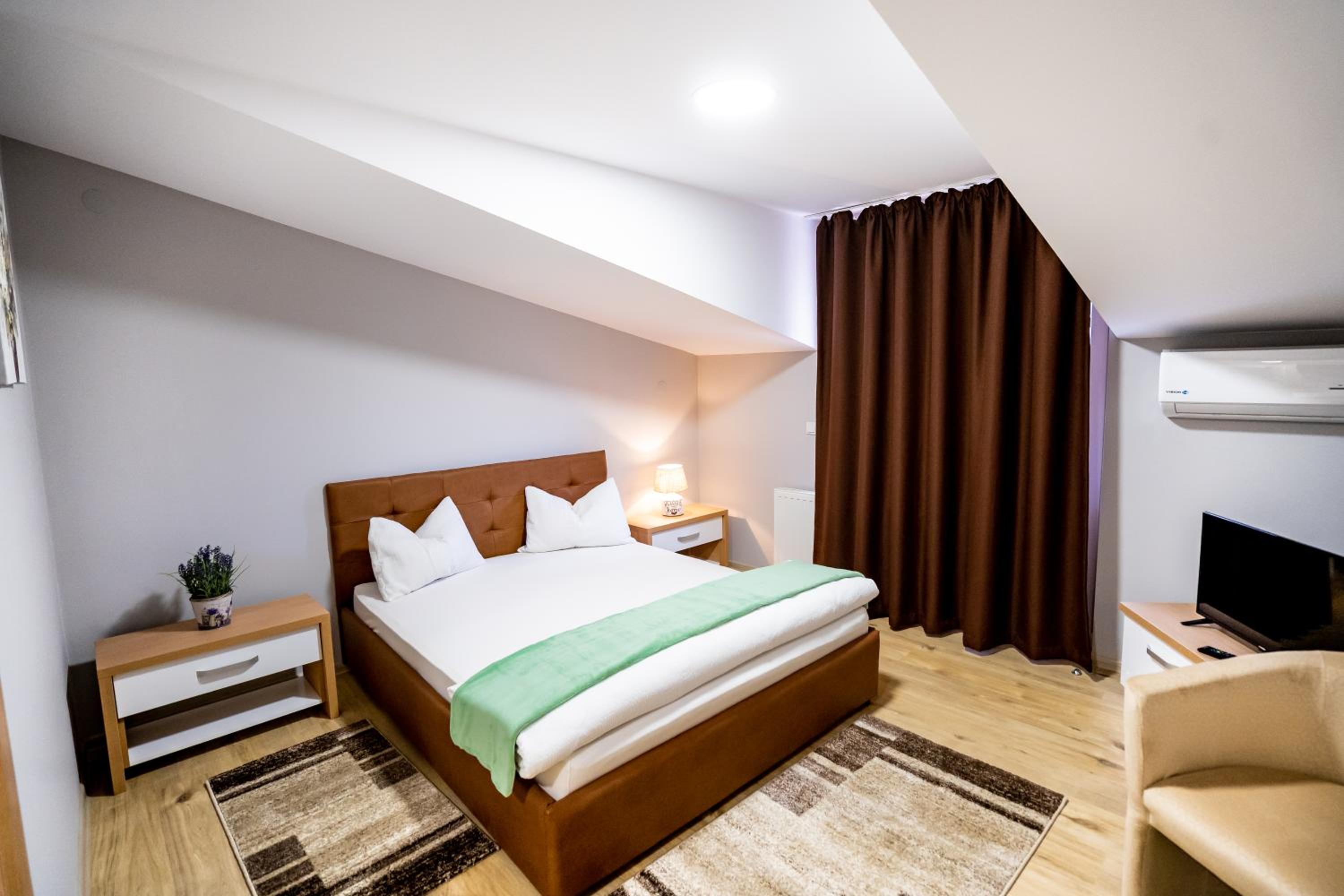Double Room with Balcony photo 1