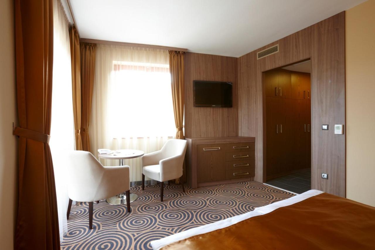 Superior Double Room - Photo 4
