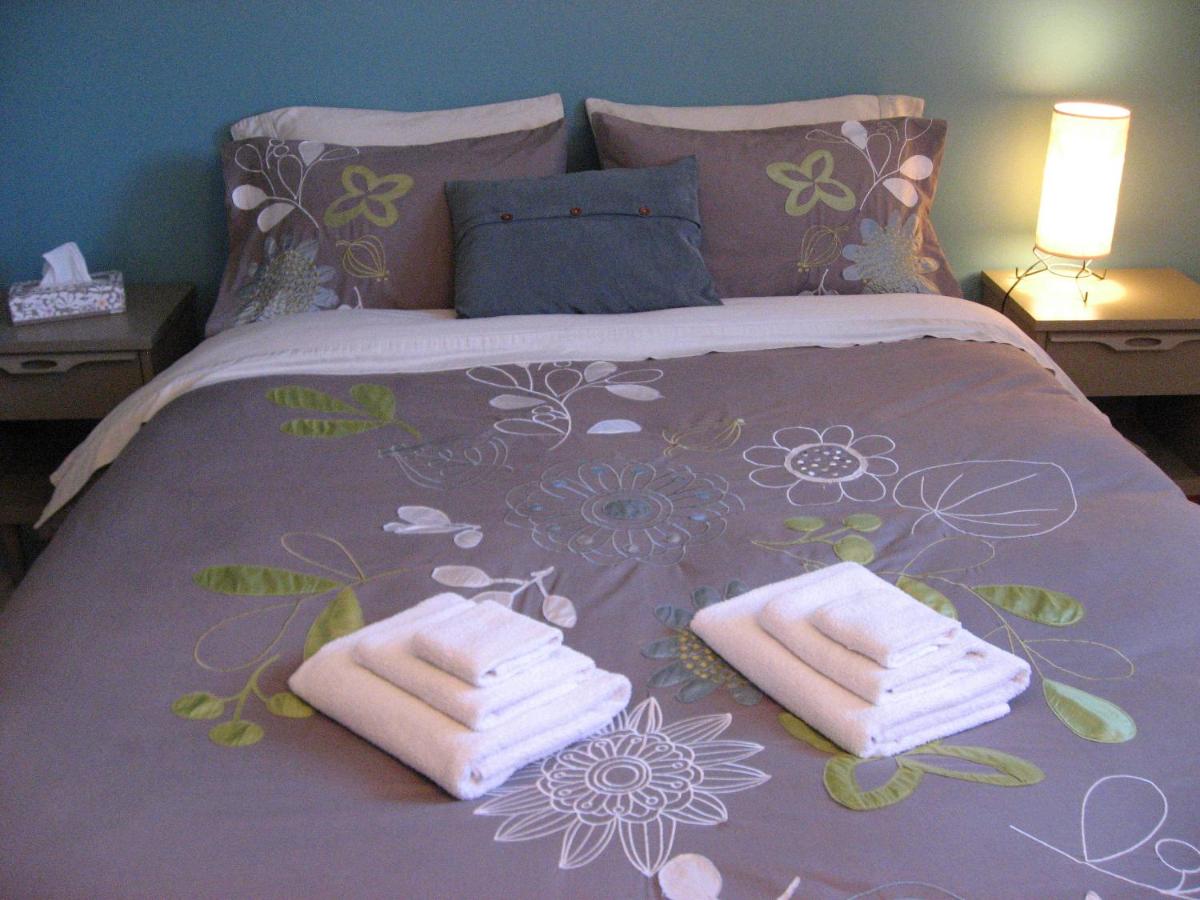 Queen Room photo 3