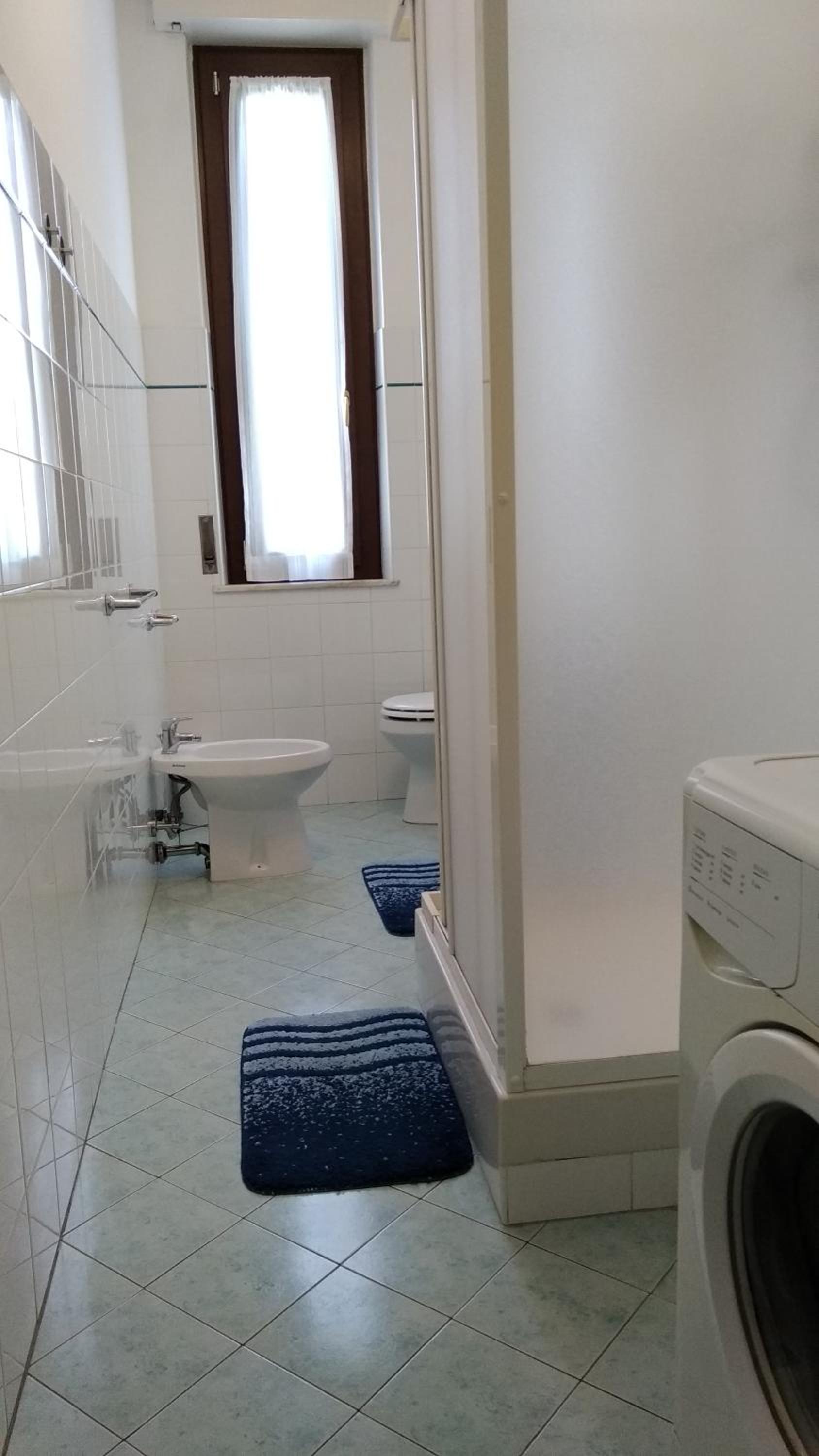 One-Bedroom Apartment - Photo 14