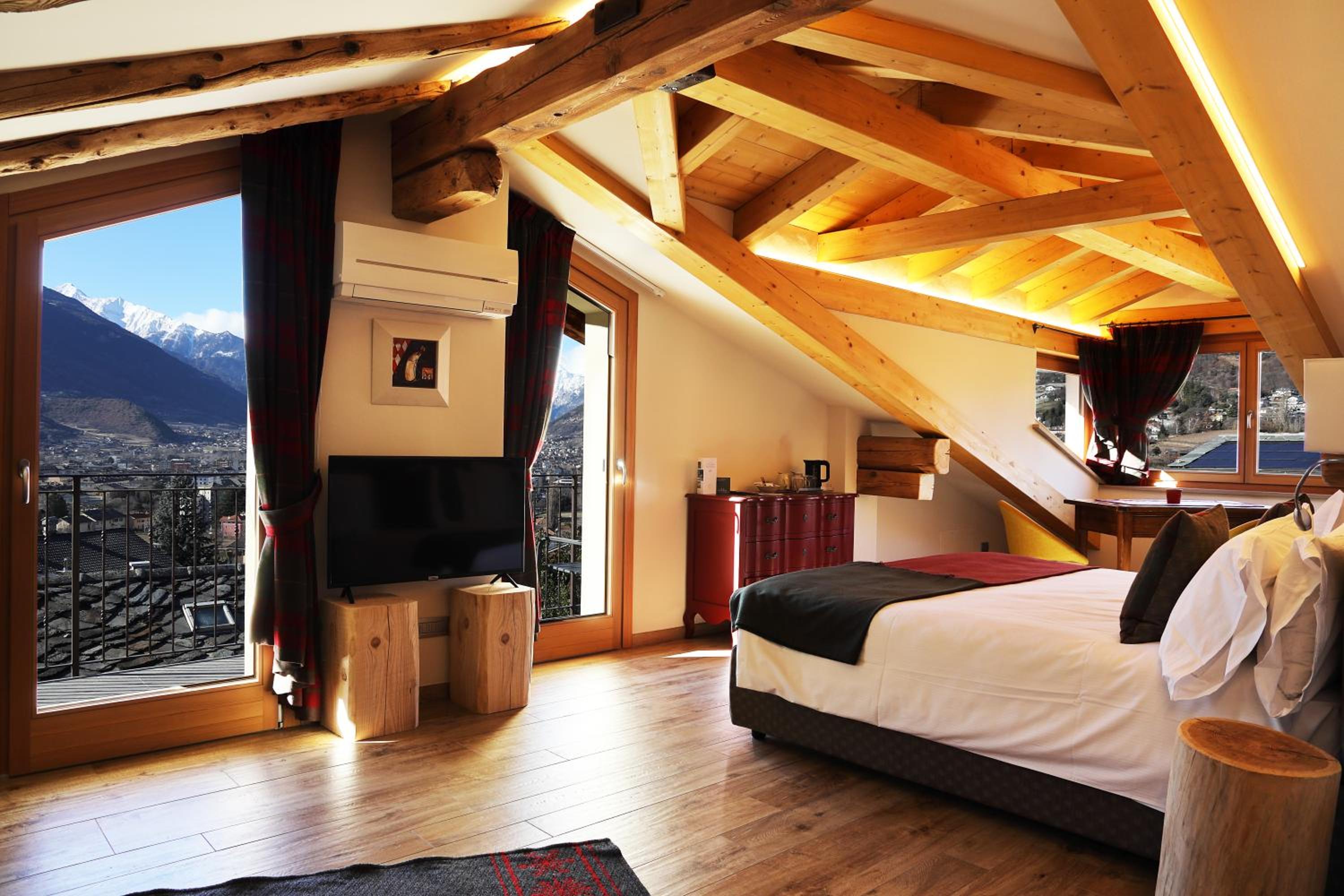 Suite with Balcony