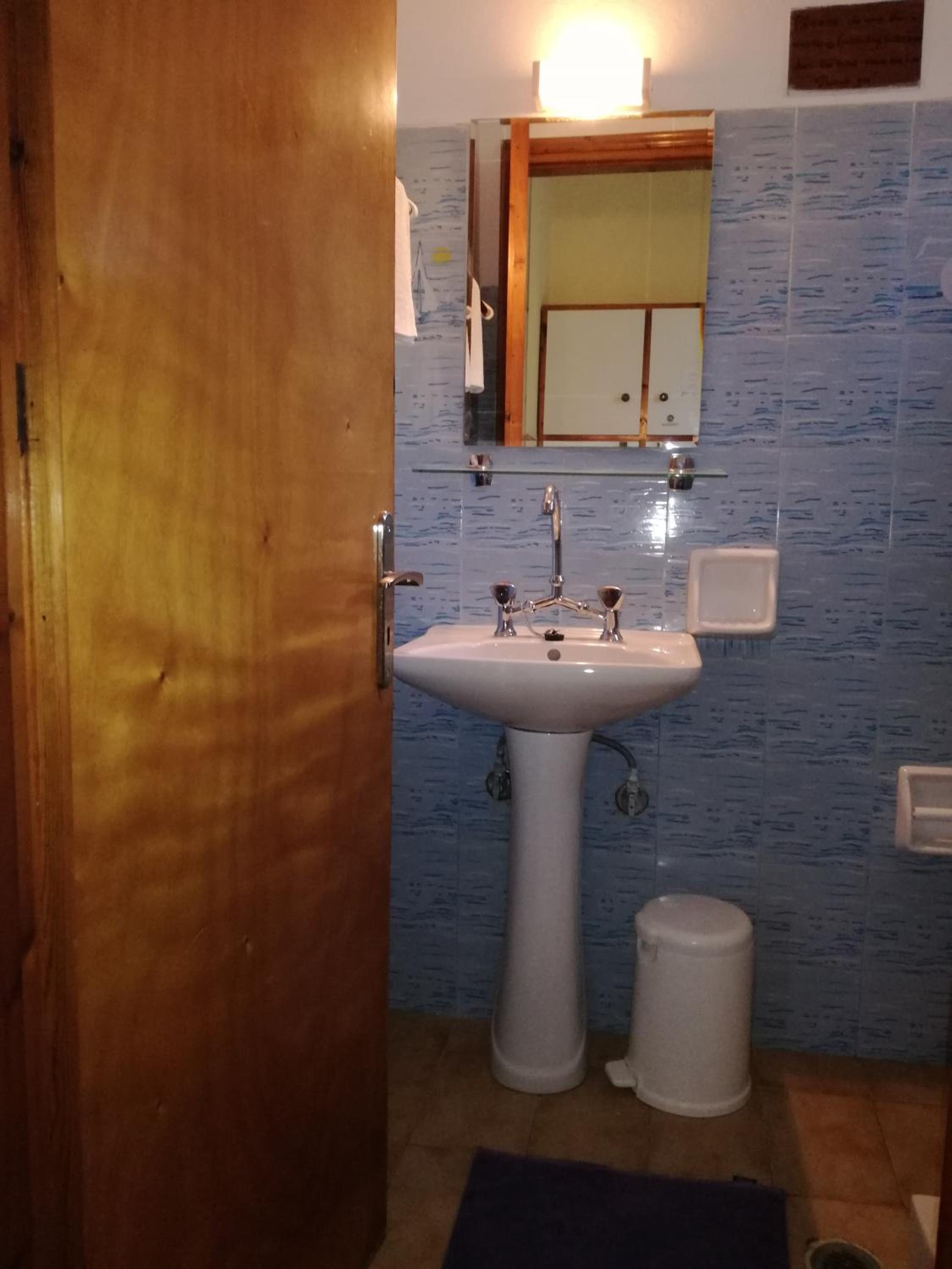 Studio Apartment - Photo 4