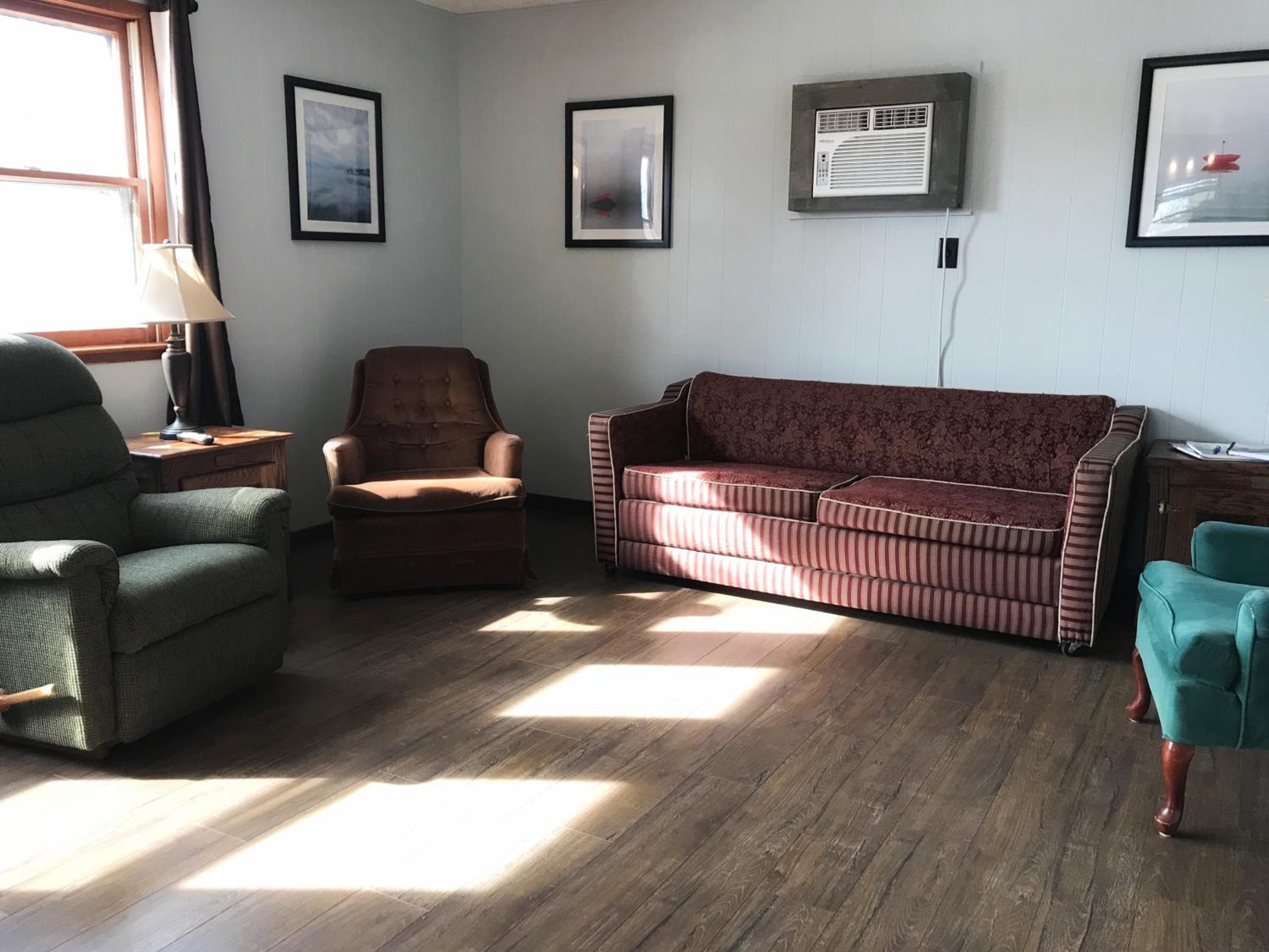 Family Room with Lake View