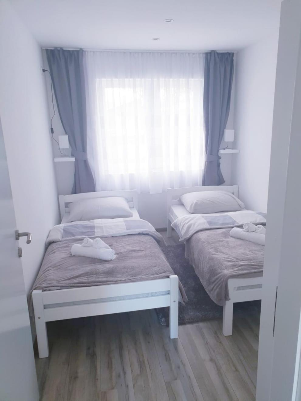 Apartment - Photo 1