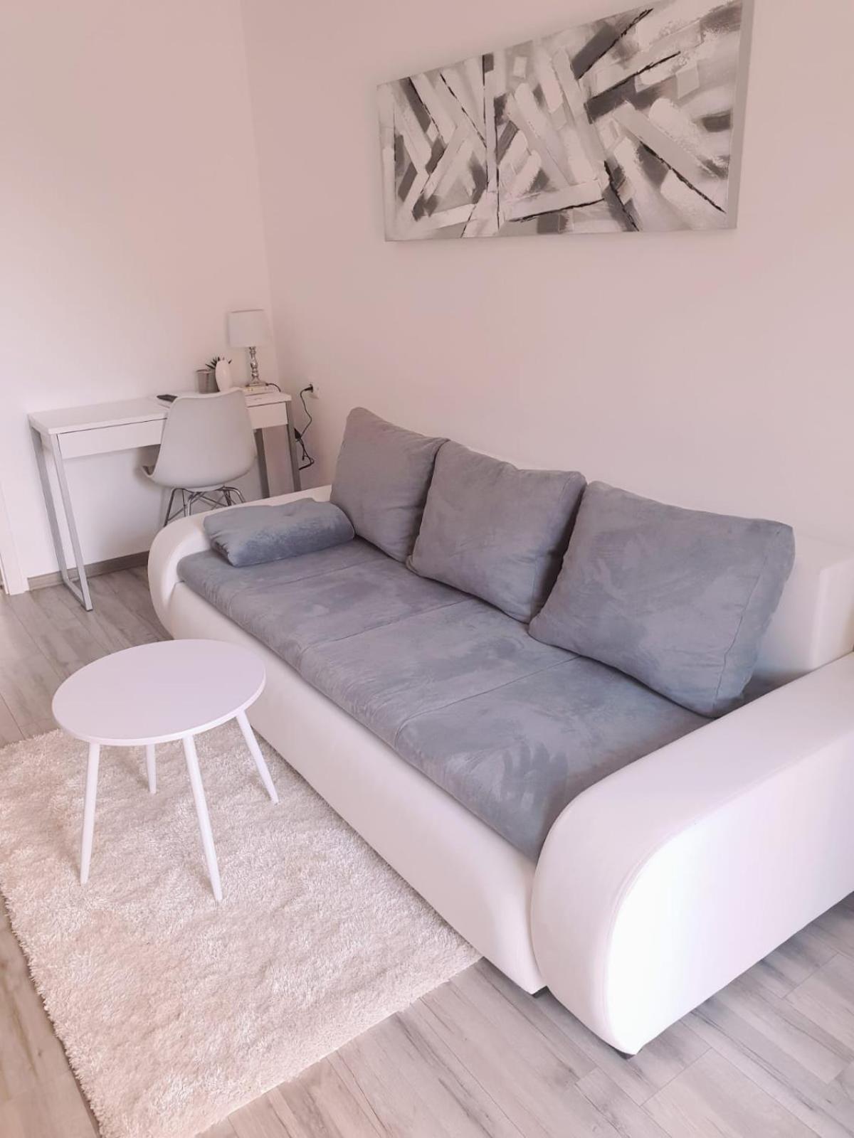 Apartment - Photo 10