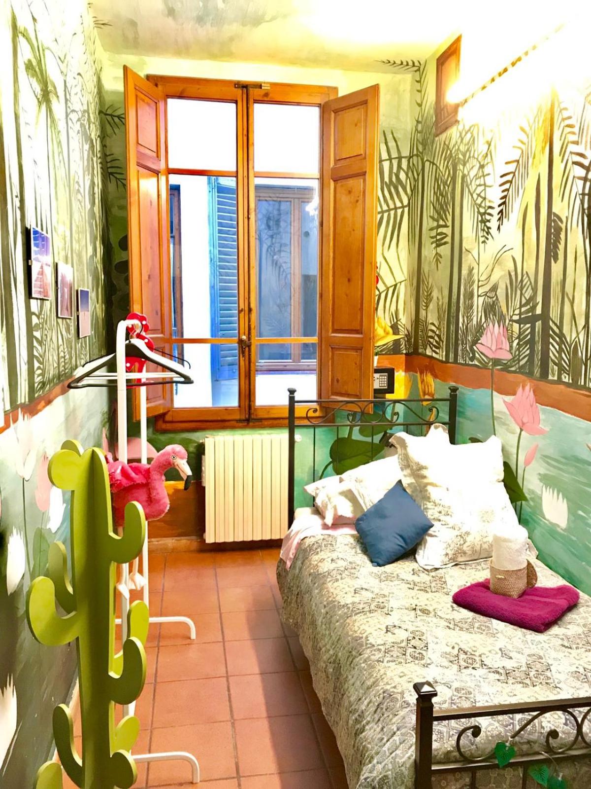 Single Room With Shared Bathroom