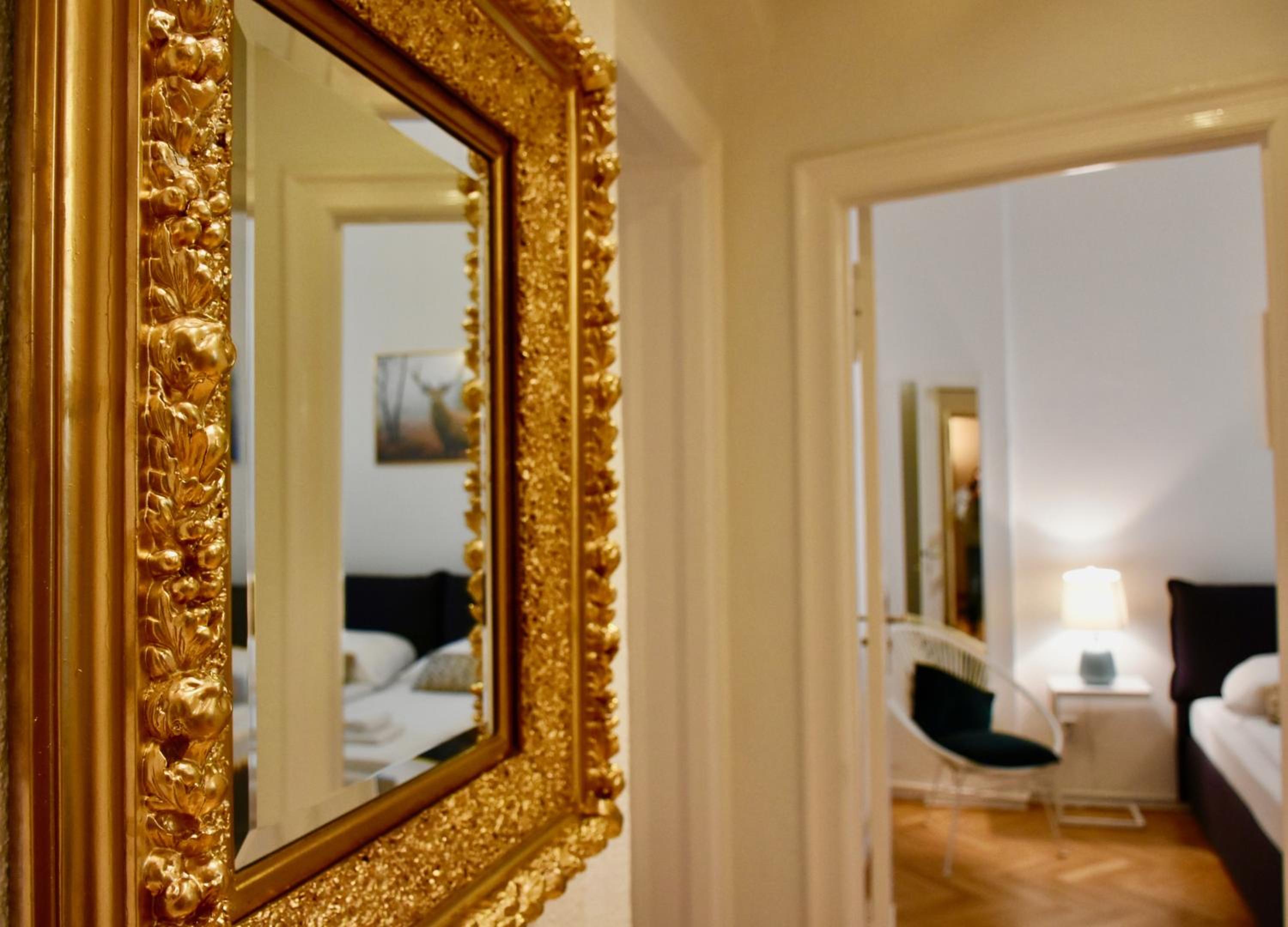 Superior Apartment photo 2