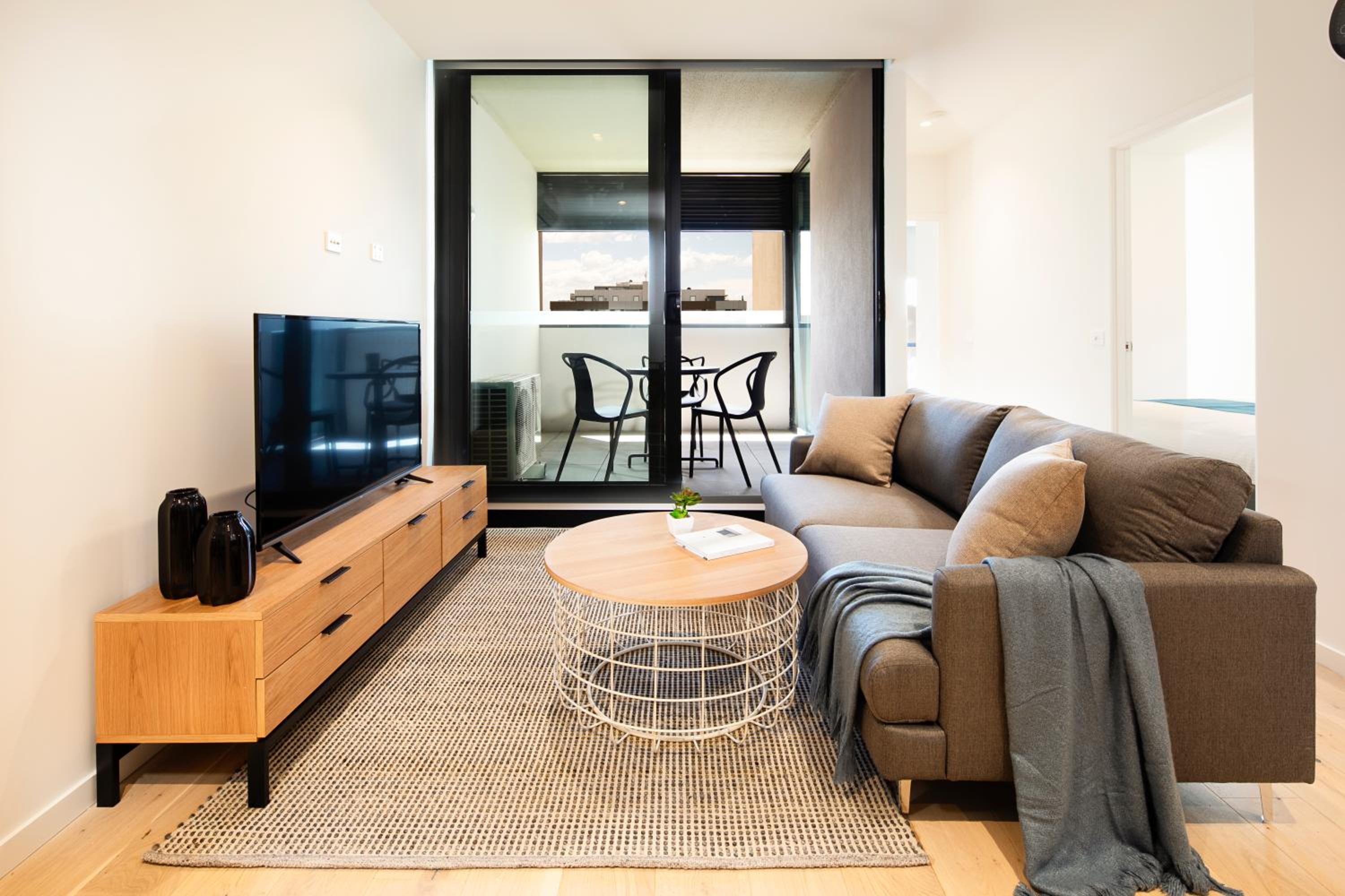 2 Bedroom Deluxe Apartment  - Photo 3