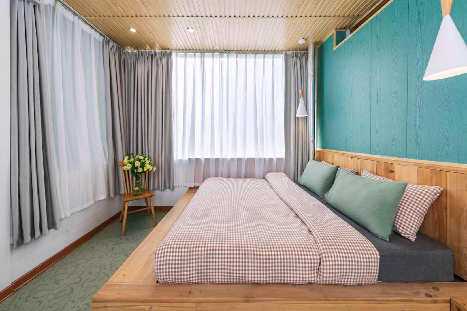 Deluxe Room (2 Adults + 1 Child) photo 3