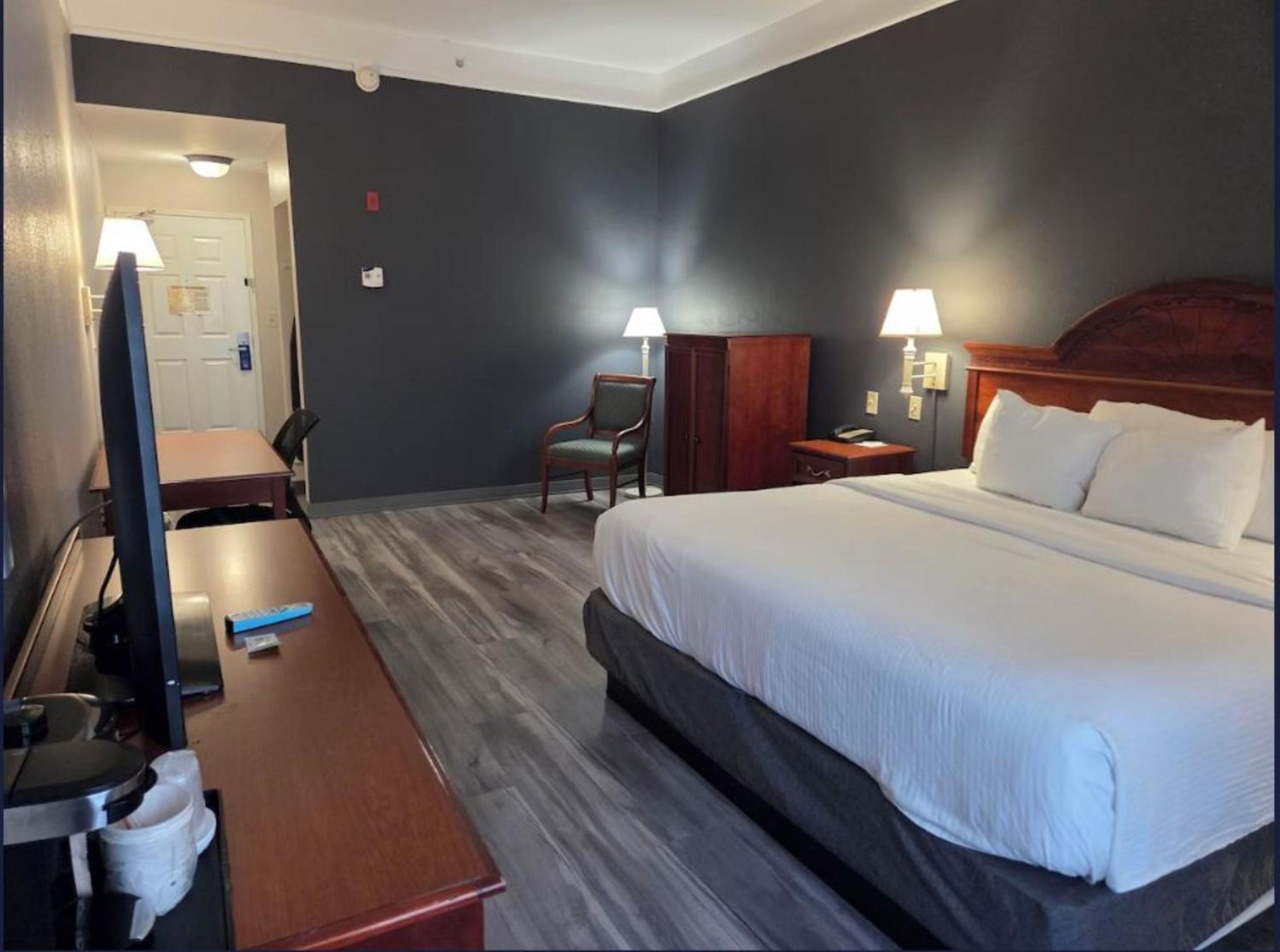 King Room - Disability Access
