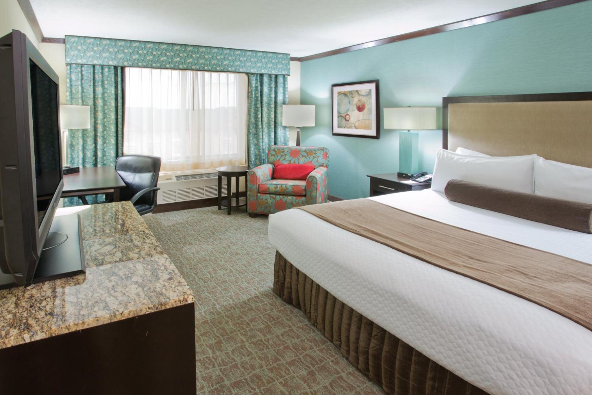 Standard King Room