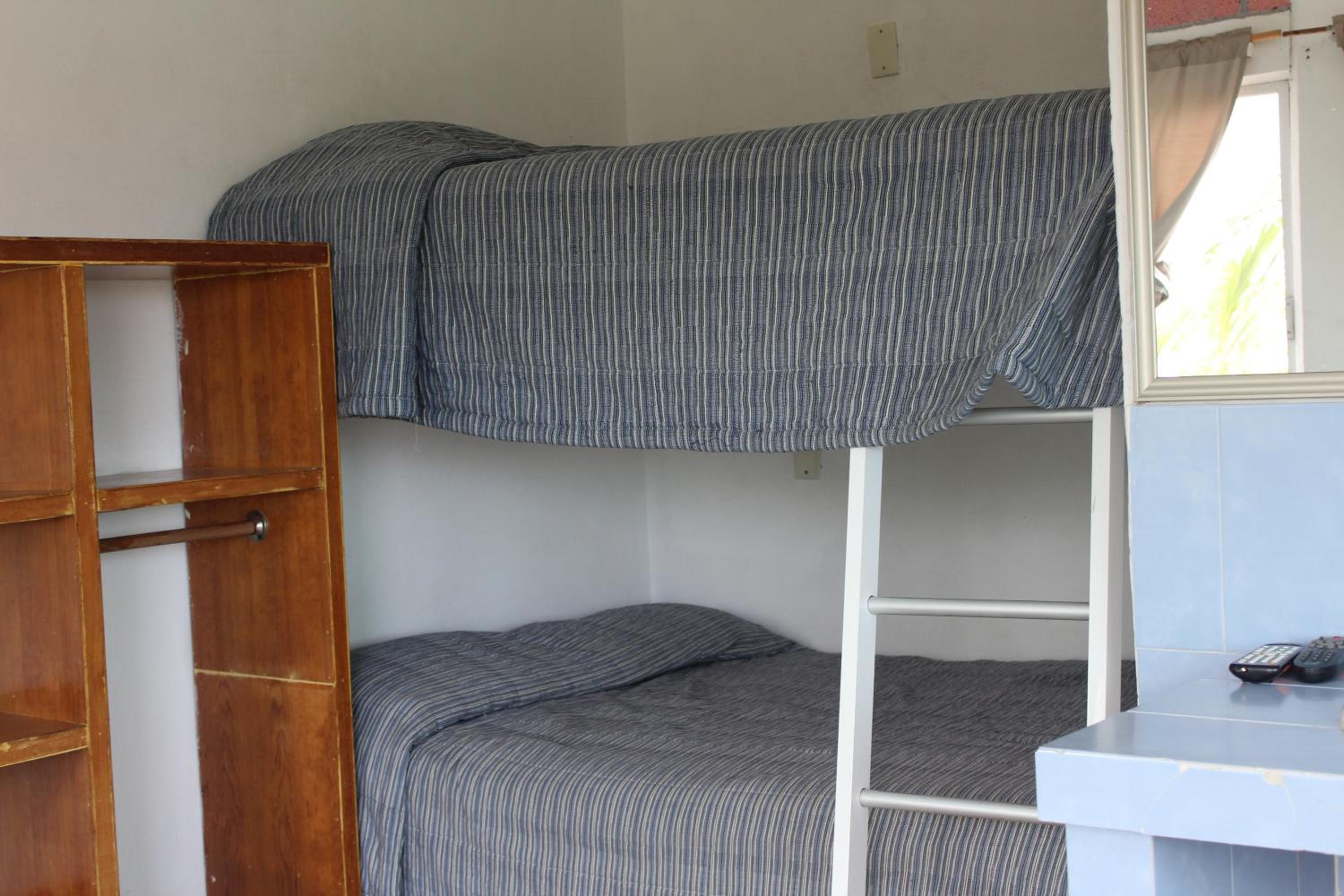 Deluxe Triple Room - Photo 1