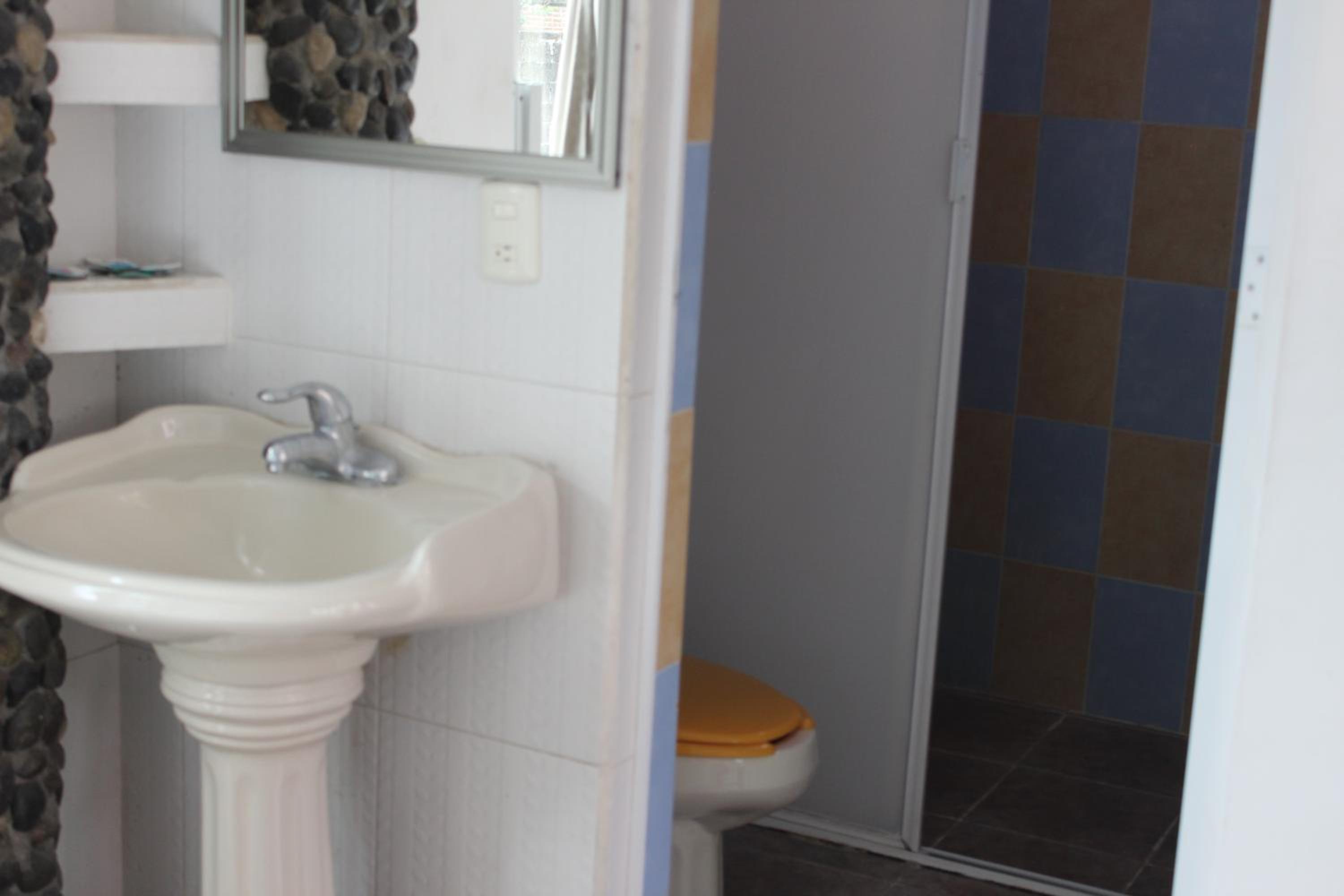 Deluxe Triple Room - Photo 7