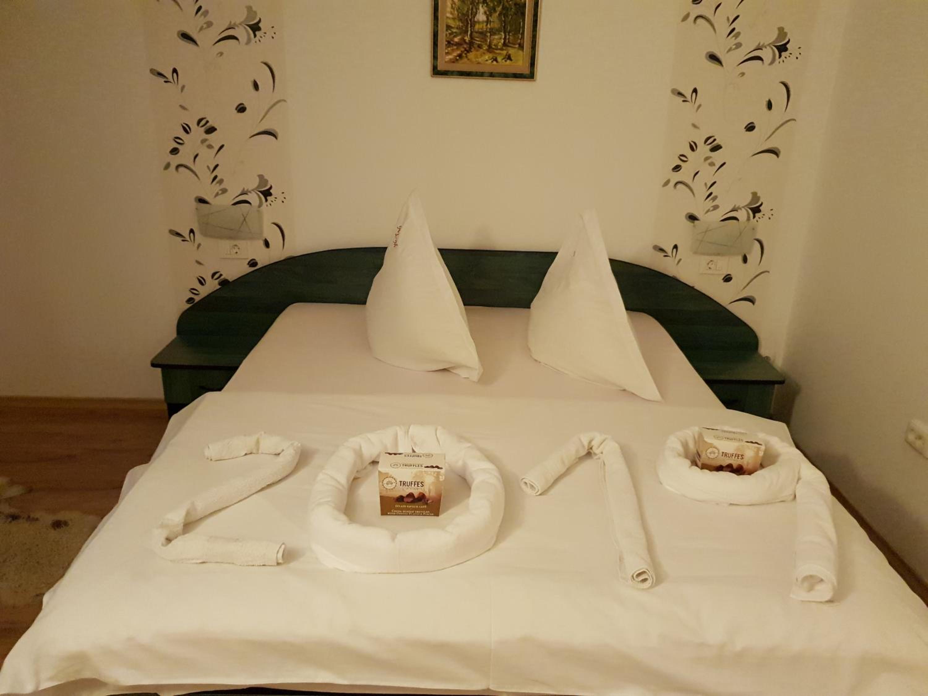Triple Room with Private Bathroom photo 1
