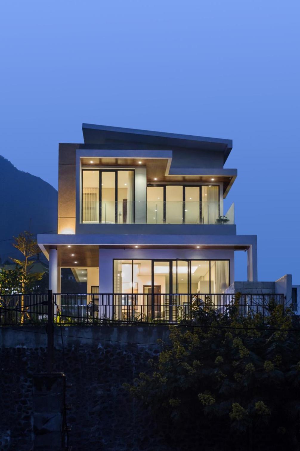 Villa photo 3