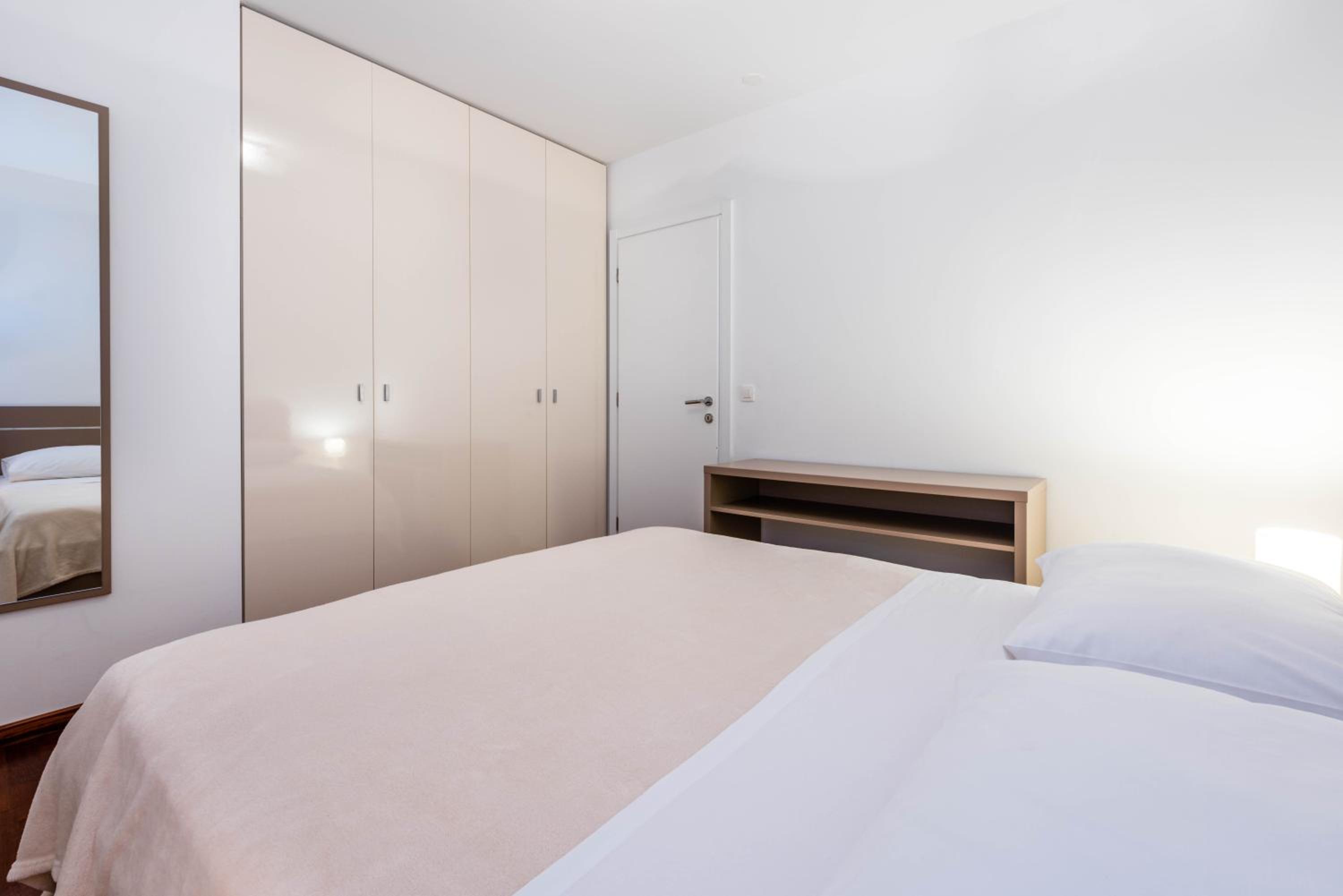 Apartment with Sea View photo 2