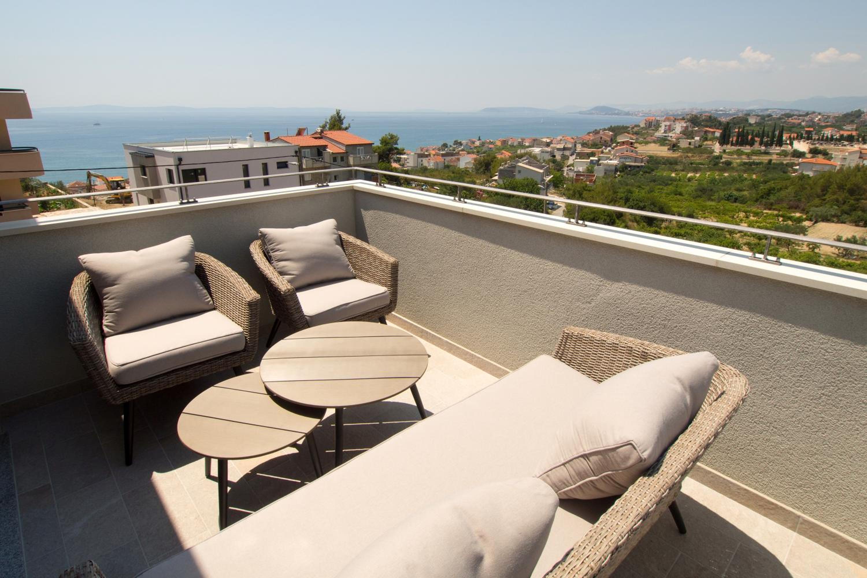 Studio Apartment with Sea View photo 2