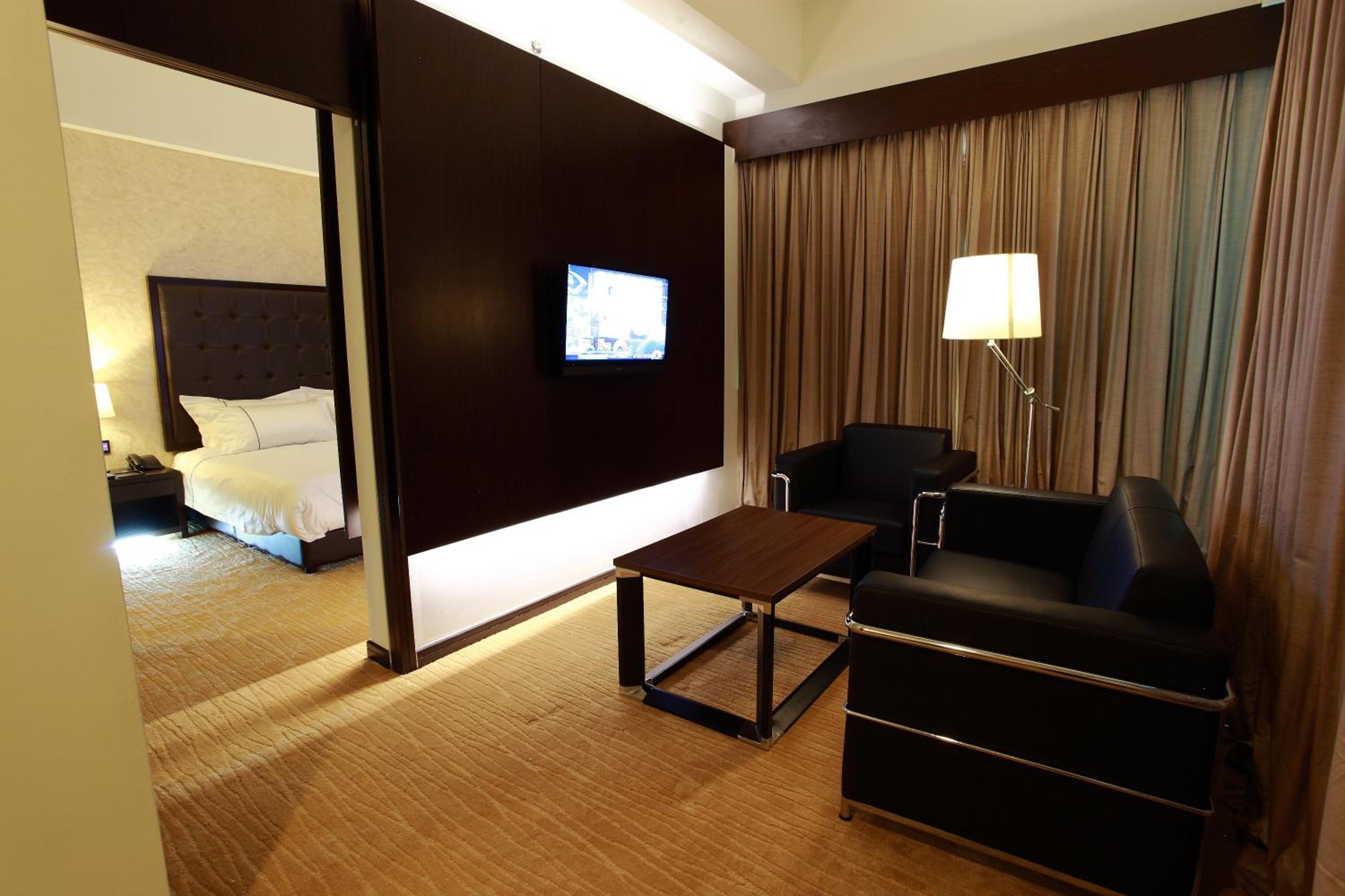 Deluxe Twin Suite photo 2