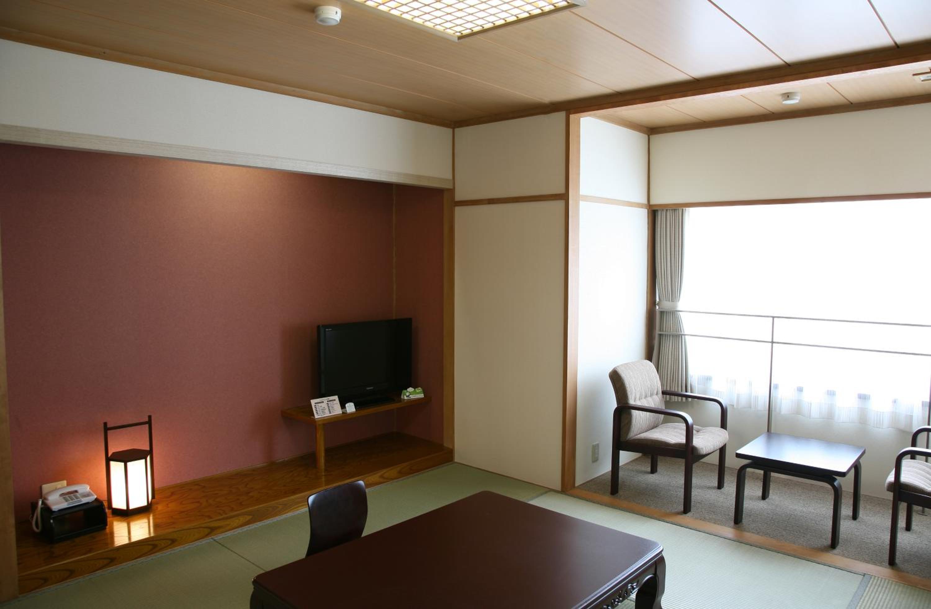 Japanese-Style Room With Shared Bathroom