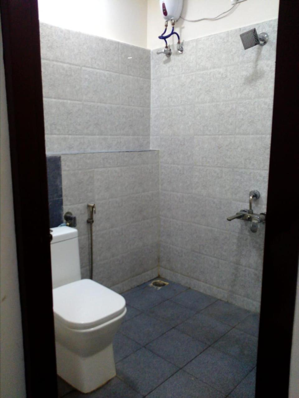 Deluxe Double Room (2 Adults + 1 Child) photo 3