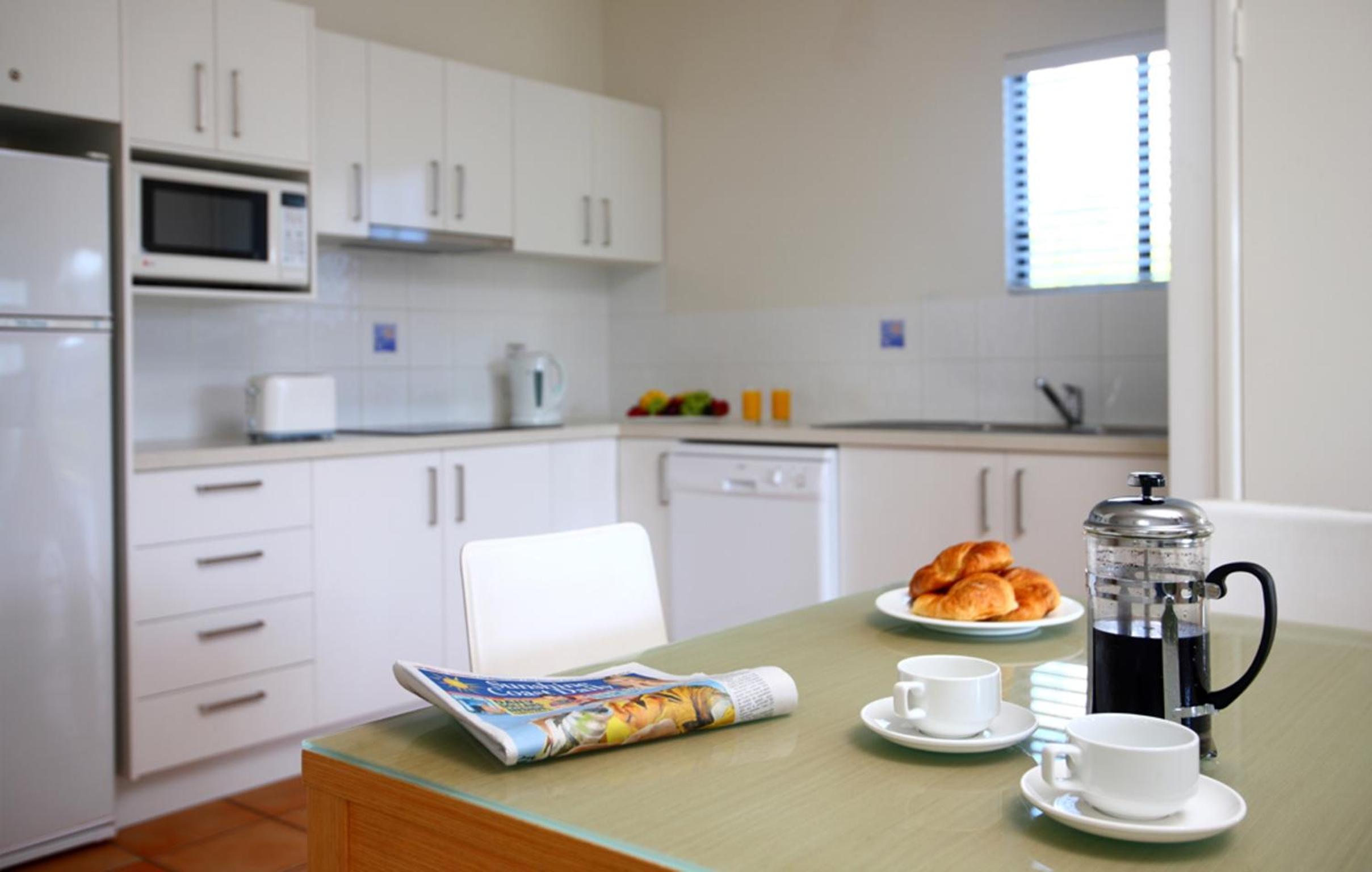 One-Bedroom Apartment with Balcony photo 2