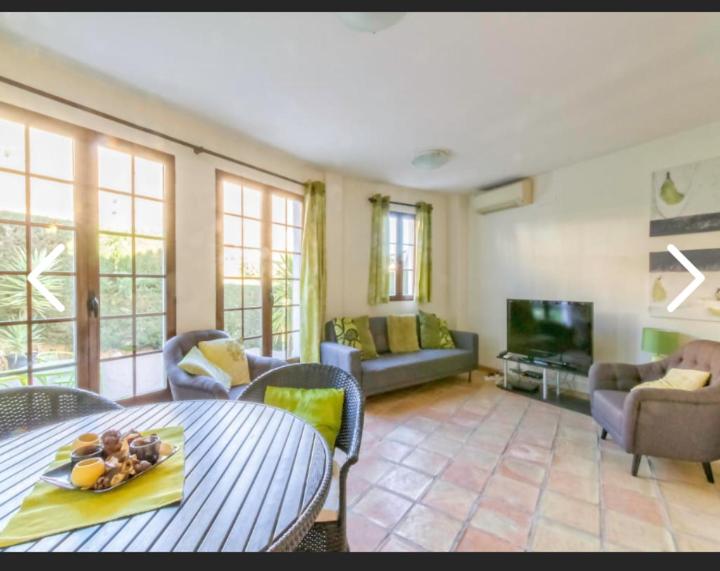 Casa de Dos Habitaciones