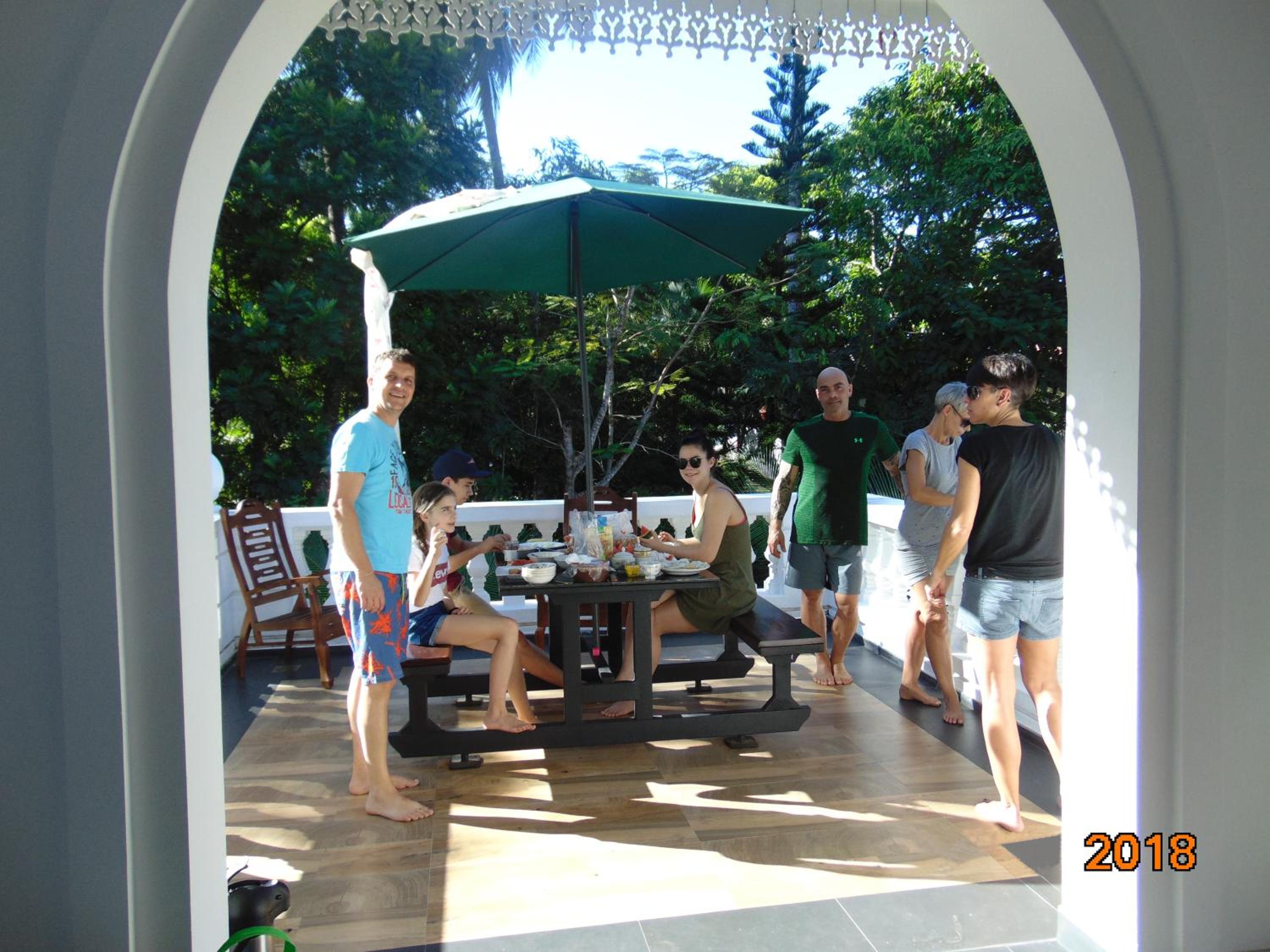 Apartment with Balcony photo 3