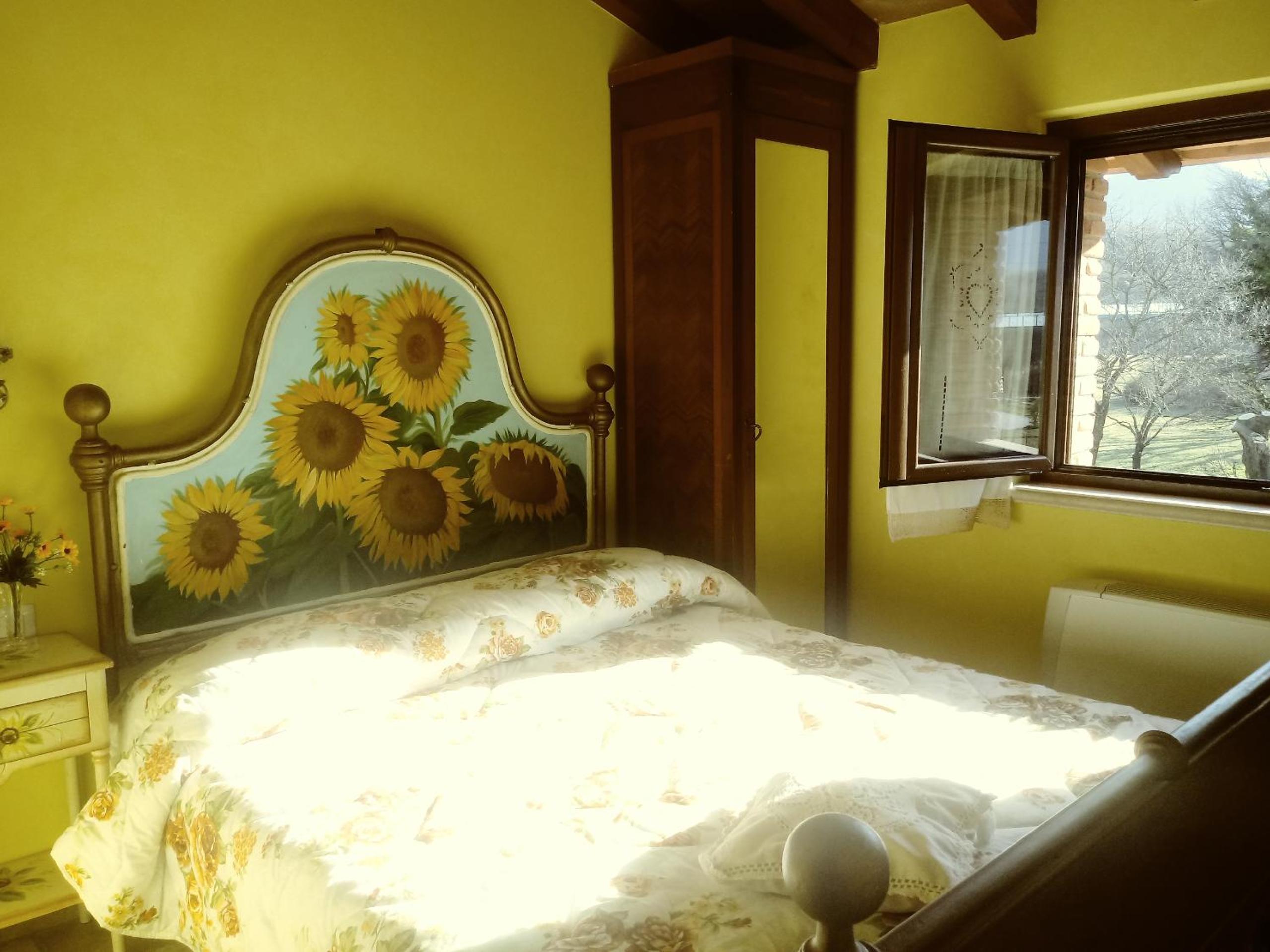Double Room with Private Bathroom photo 1