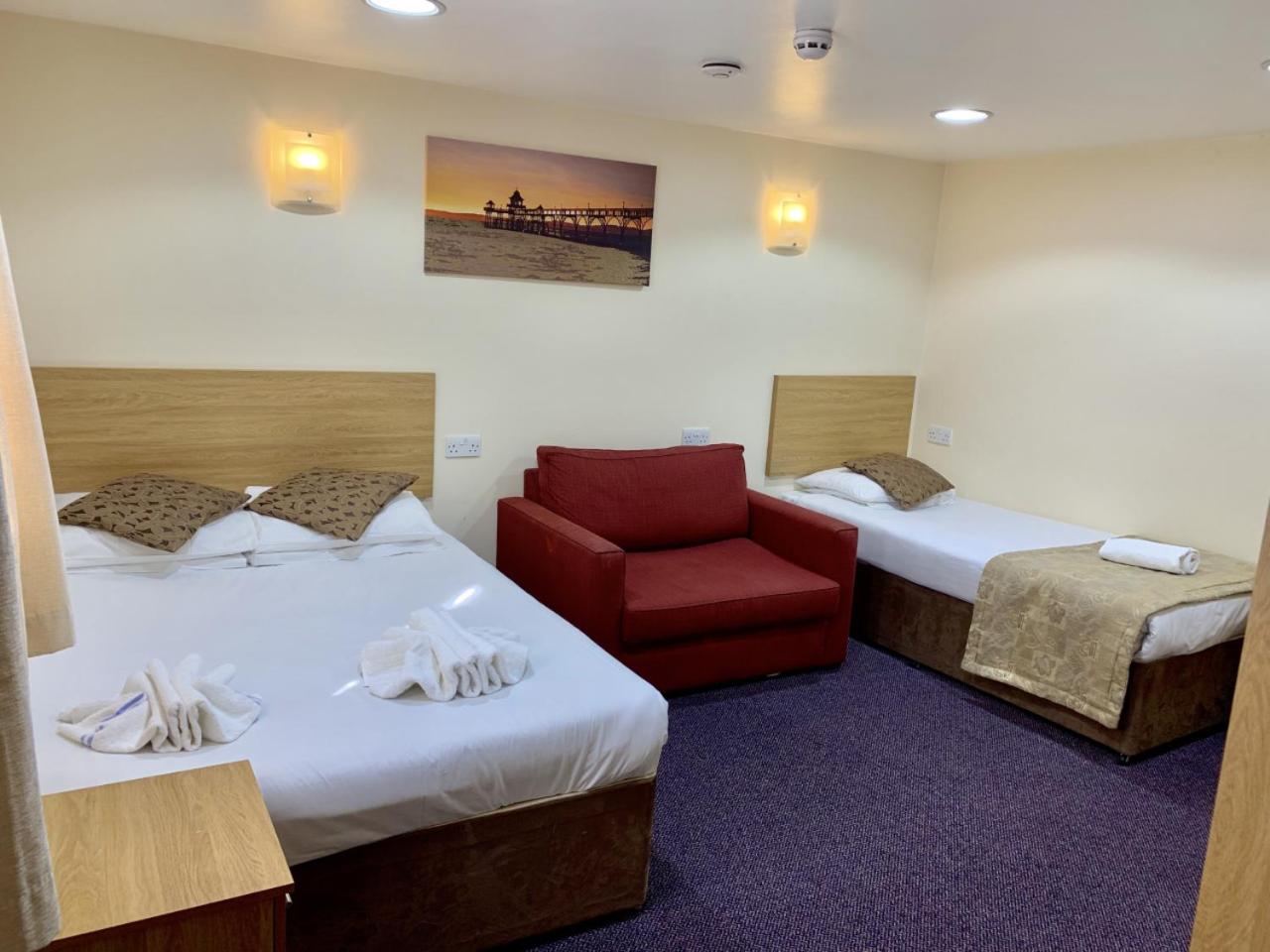 Triple Room - Photo 1