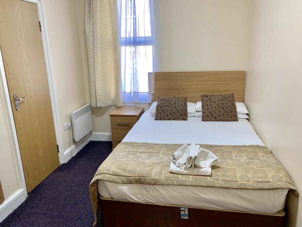 Double Room - Photo 1