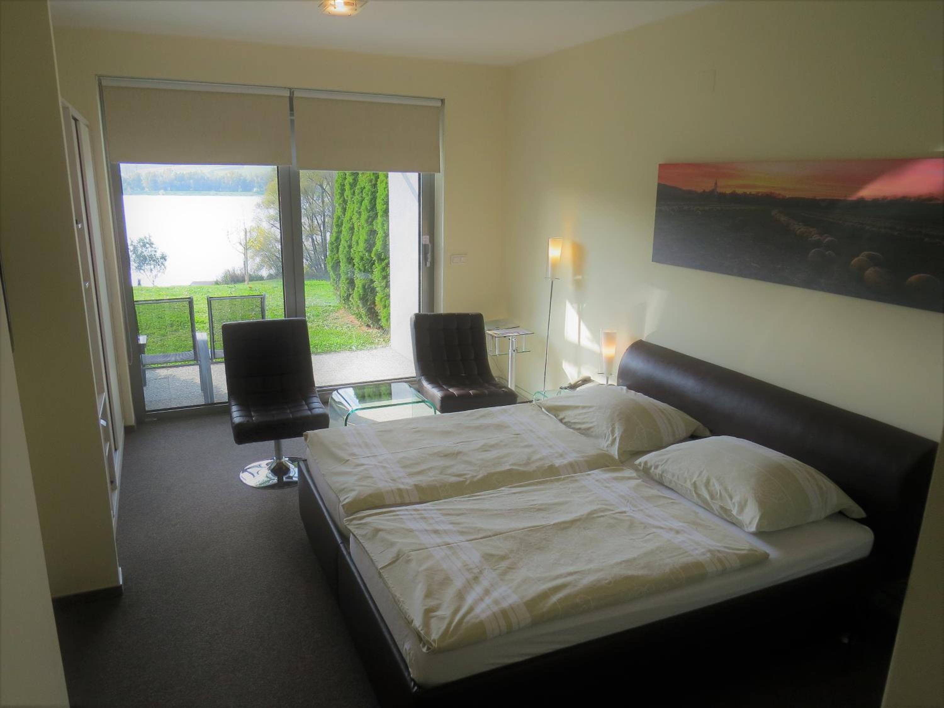 Double Room with Terrace - Photo 3