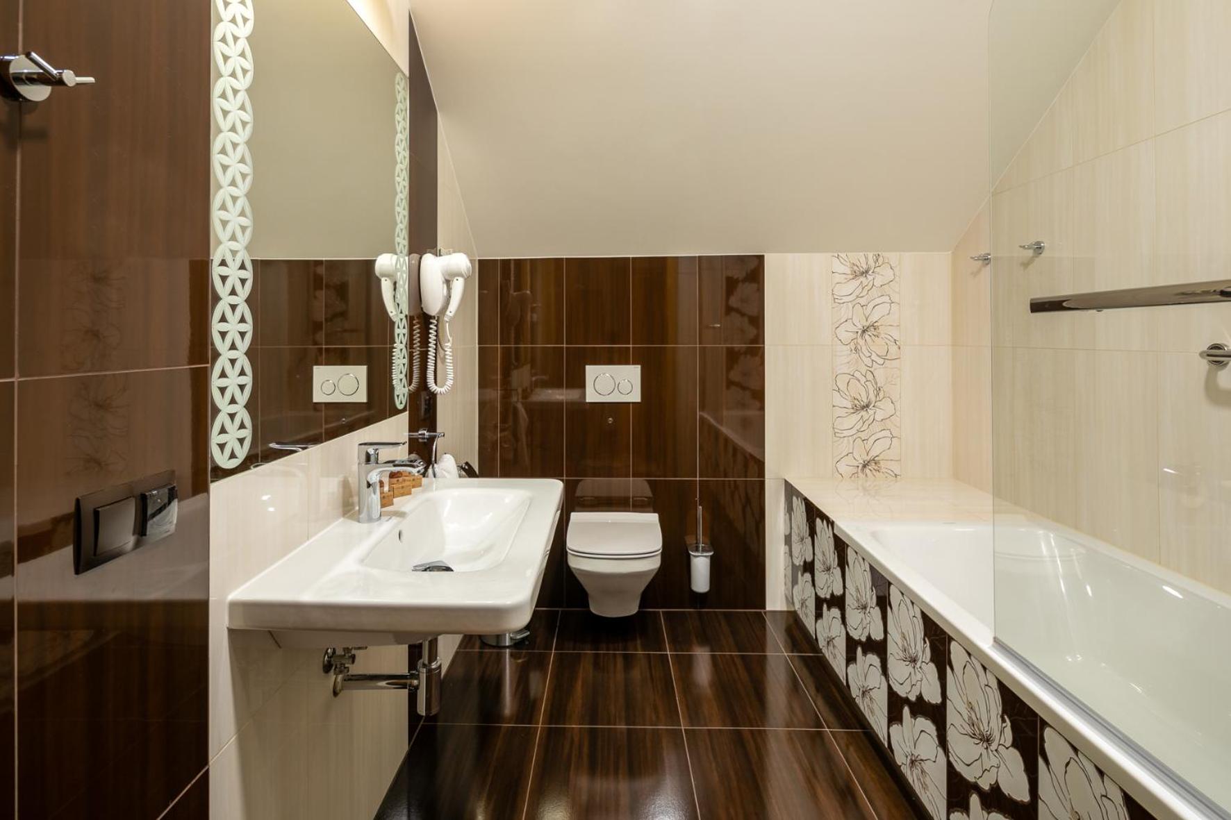 Triple Room - Photo 6