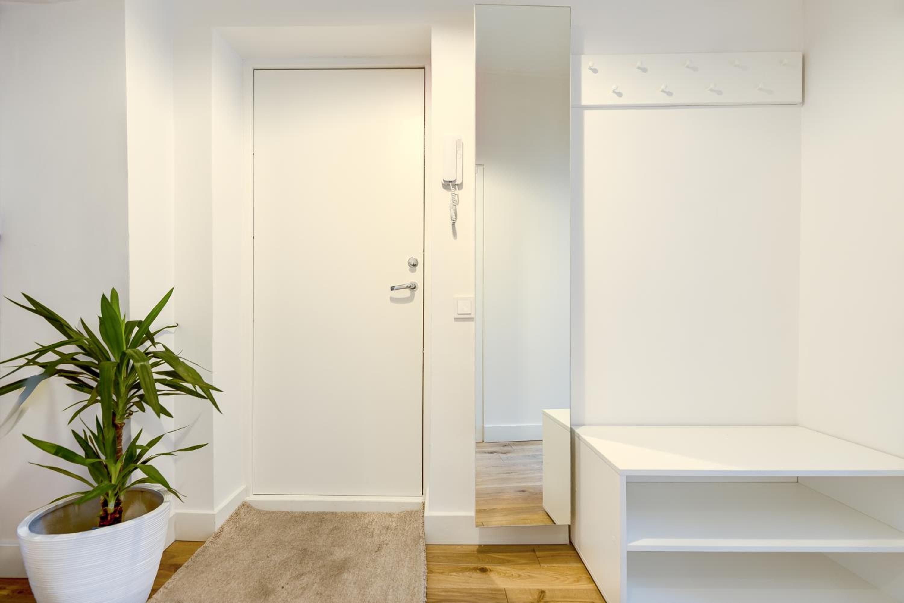 Deluxe Apartment - Photo 3
