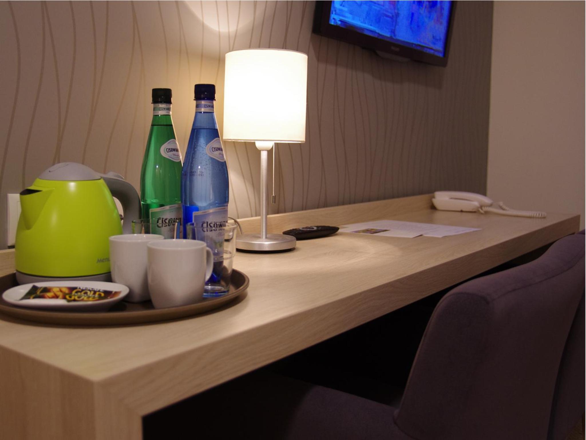 Double or Twin Room - Photo 5