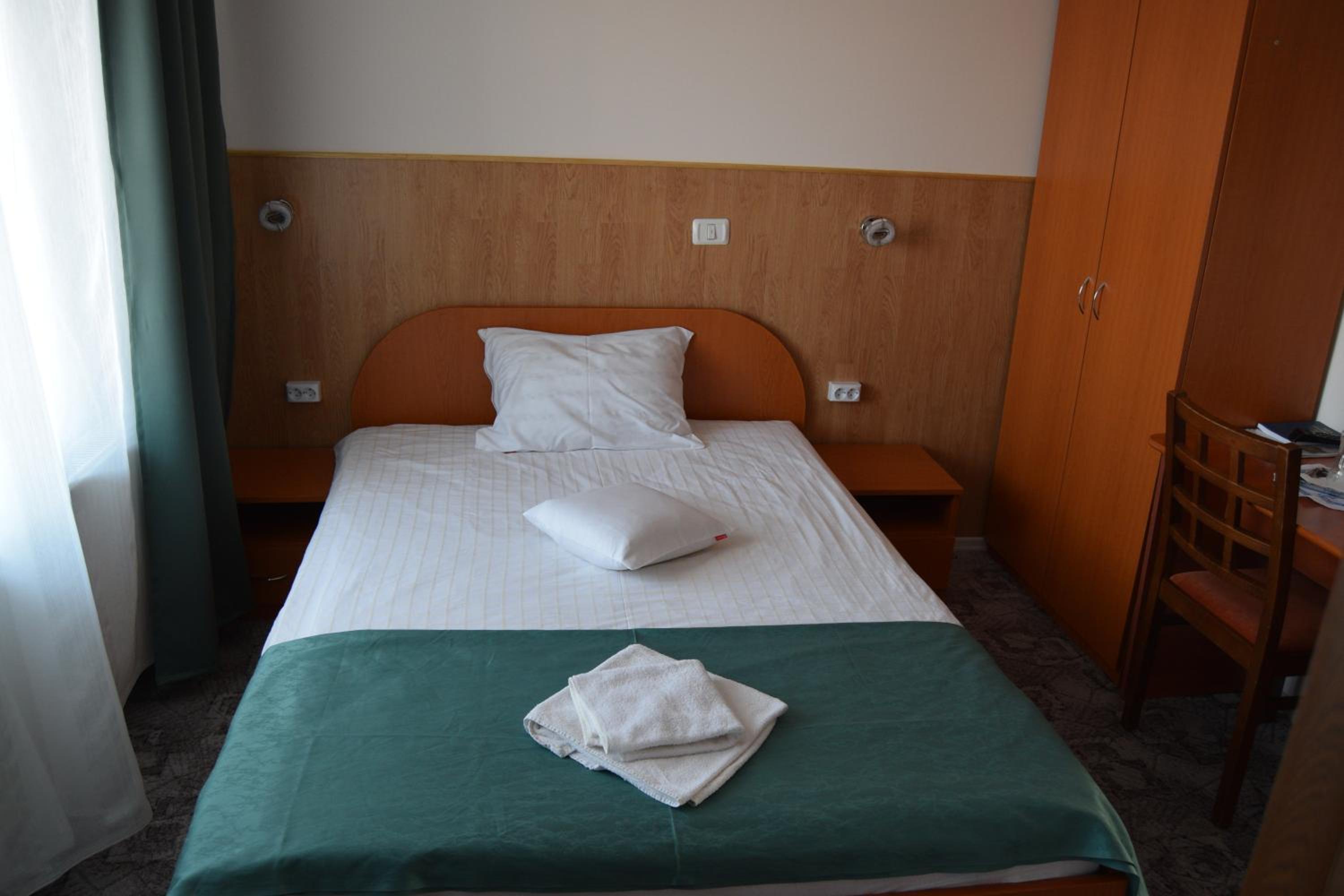 Single Room photo 3
