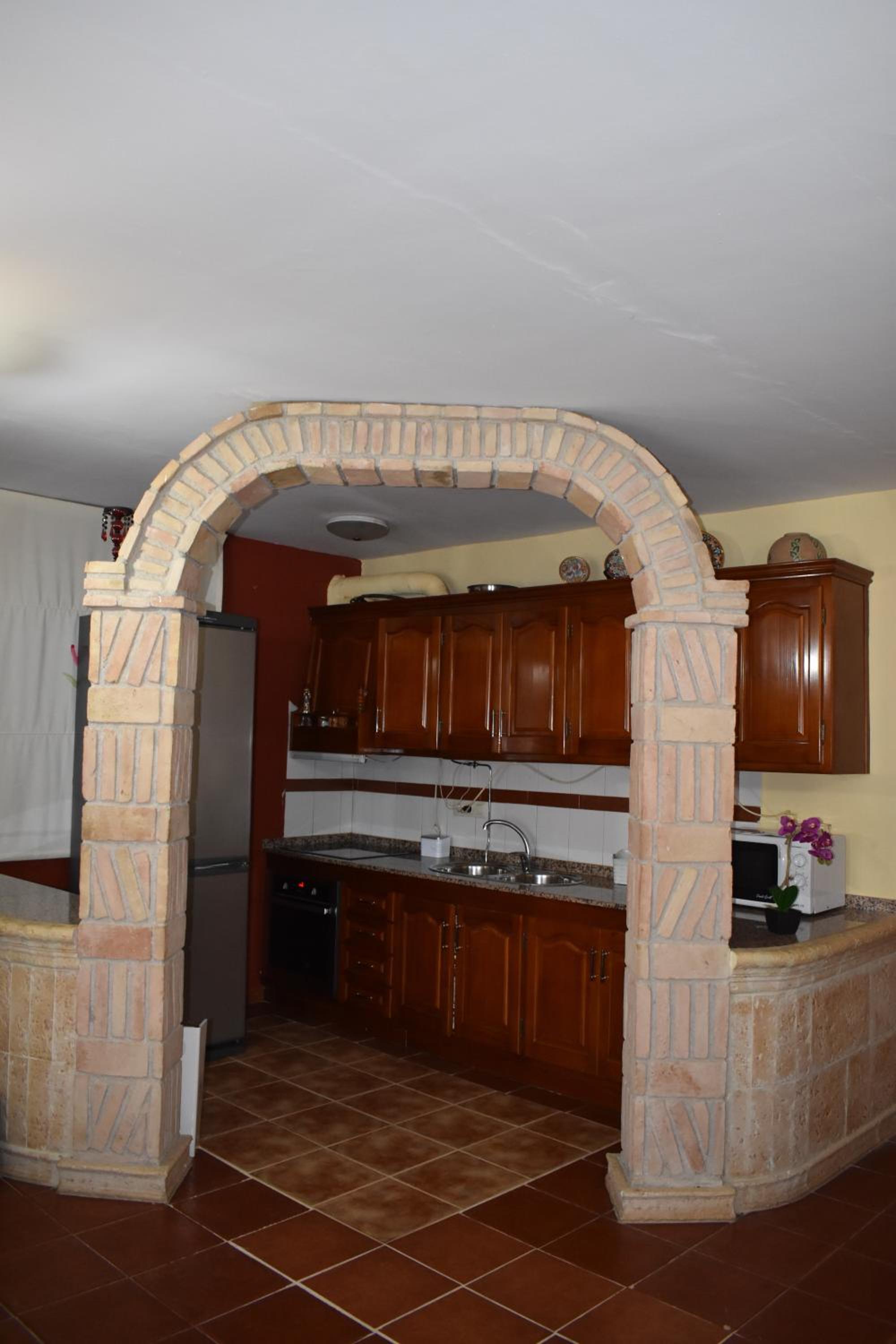 Three-Bedroom House photo 3