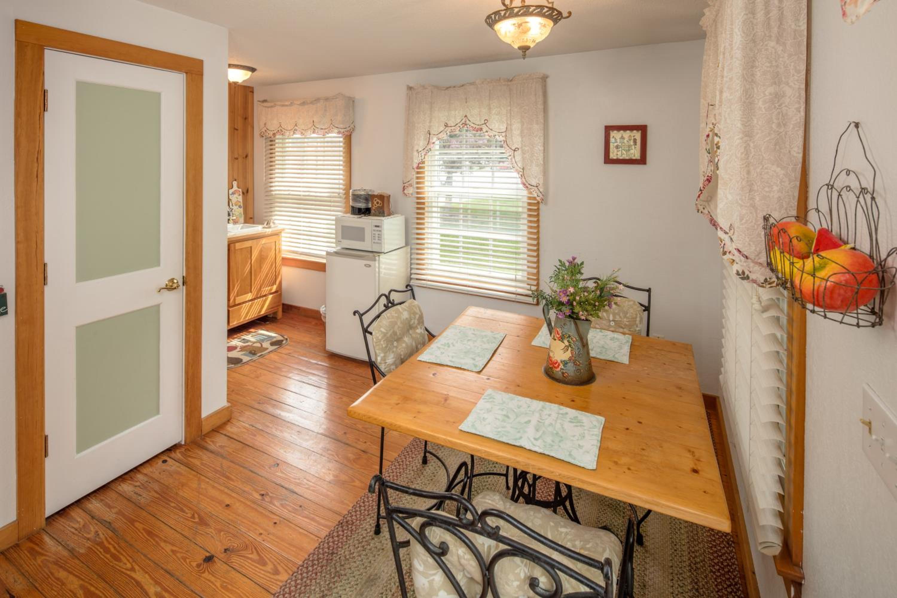 Deluxe Room - Pet Friendly photo 3