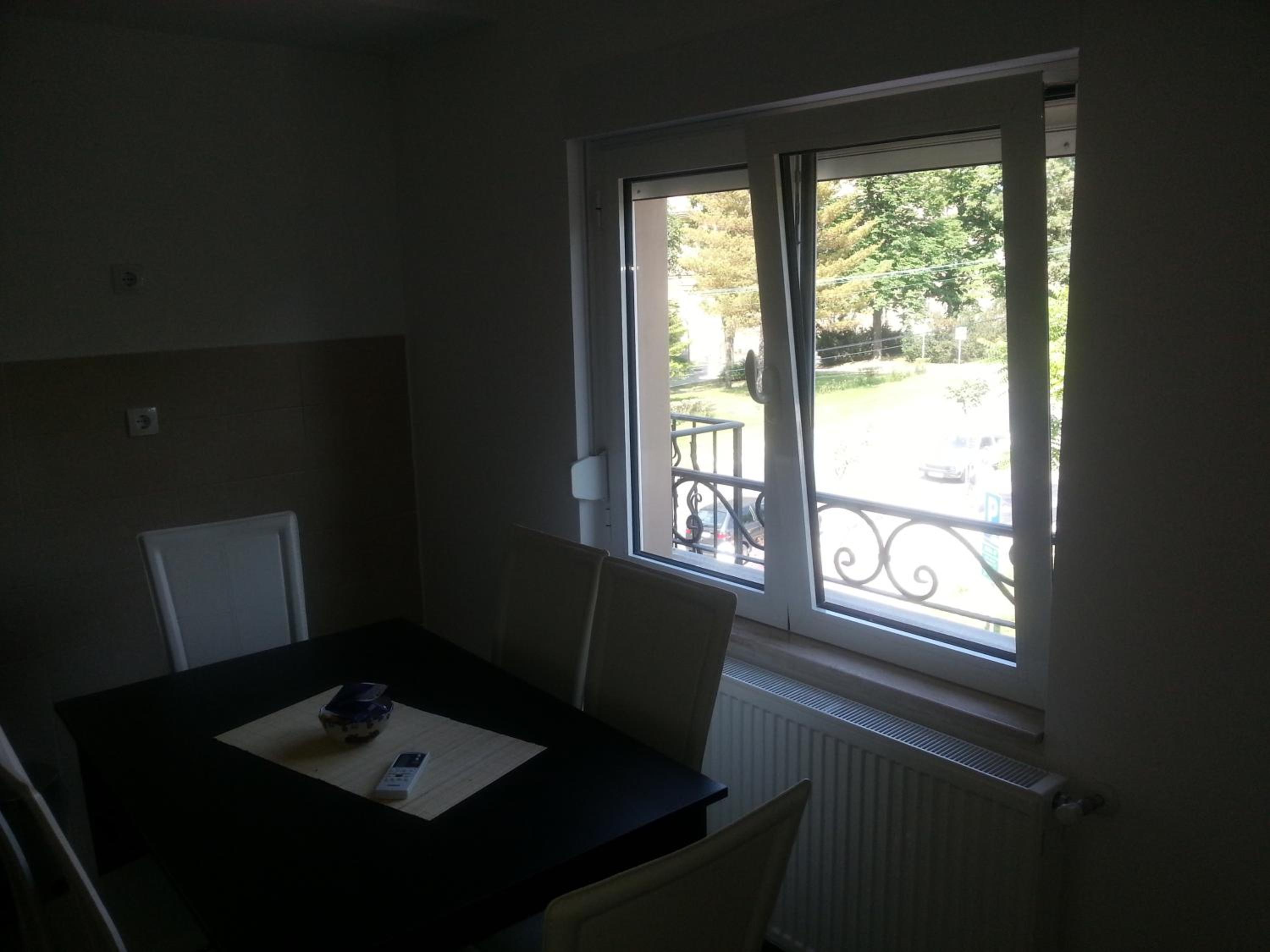 Two-Bedroom Apartment with Balcony photo 3