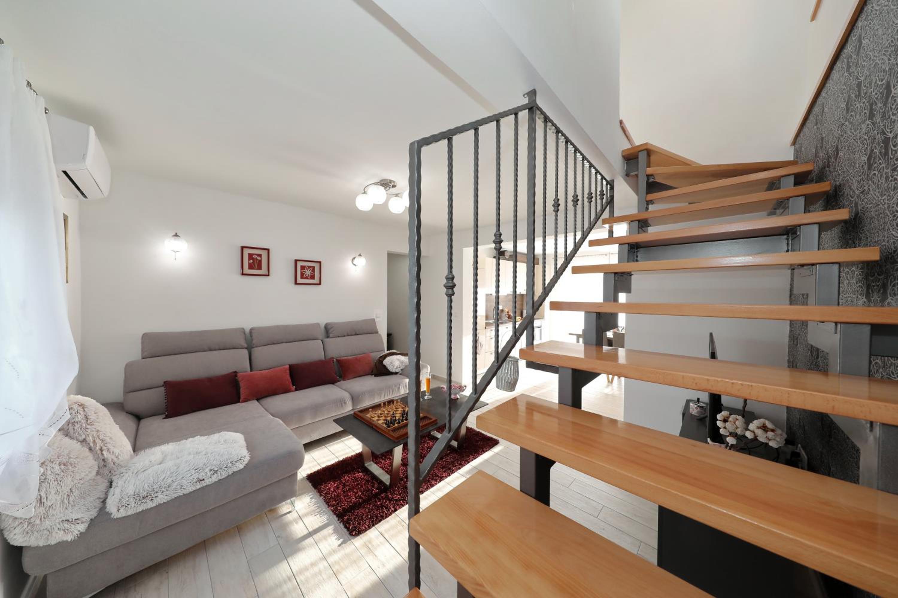 Three-Bedroom House photo 1