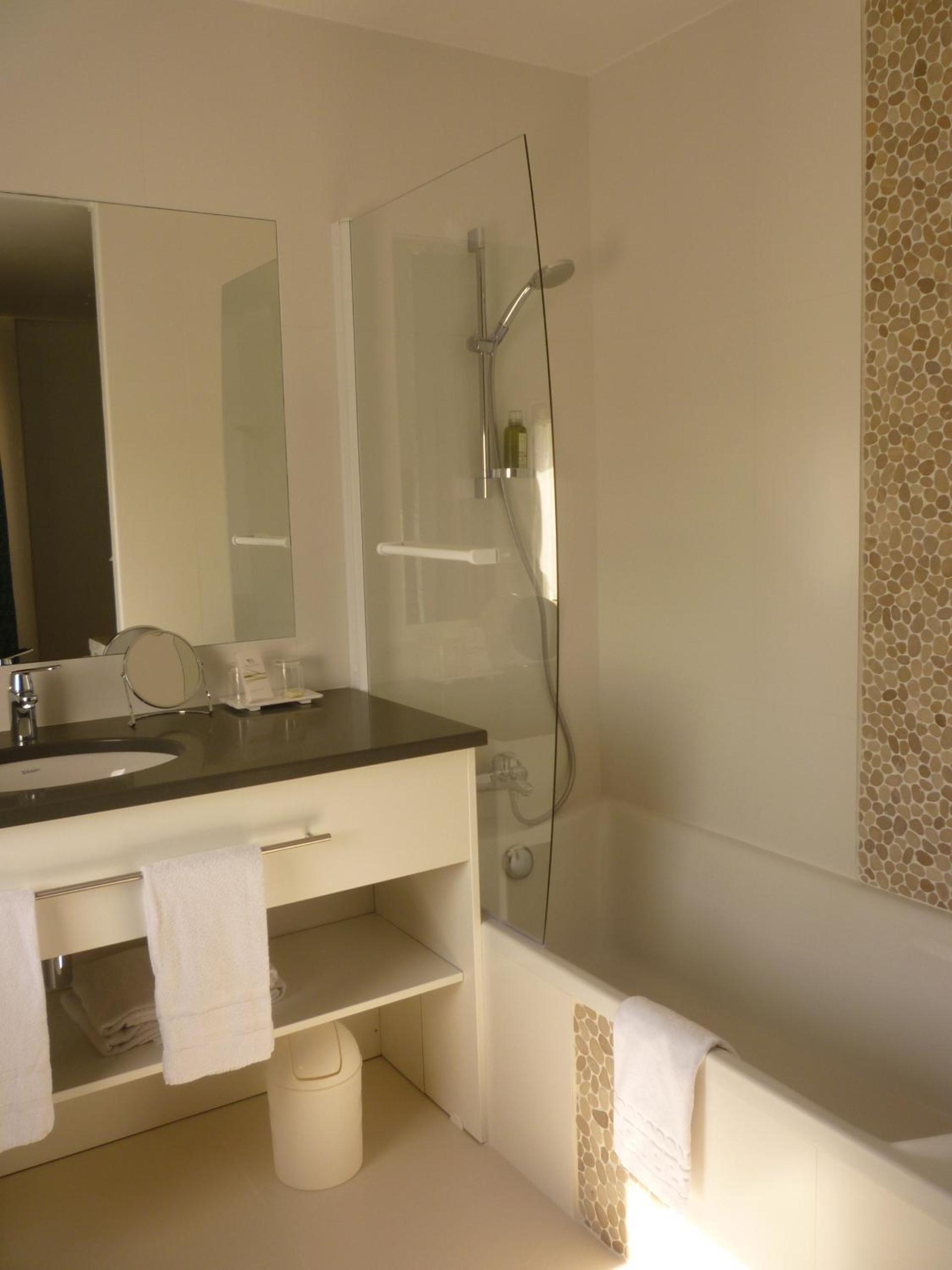 Classic Double or Twin Room - Photo 3