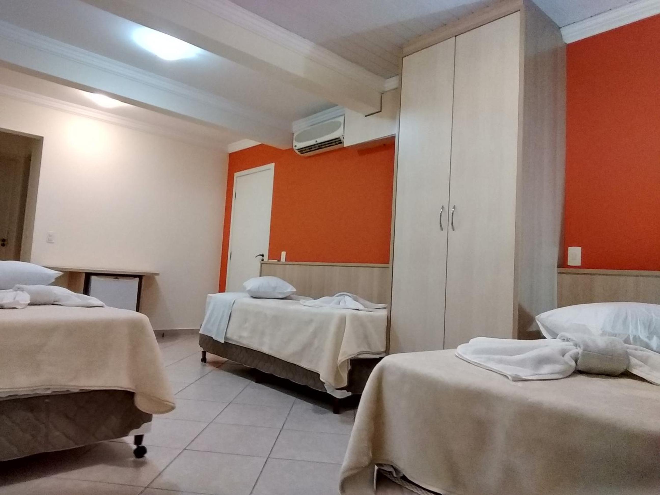 Triple Room with Private Bathroom photo 3