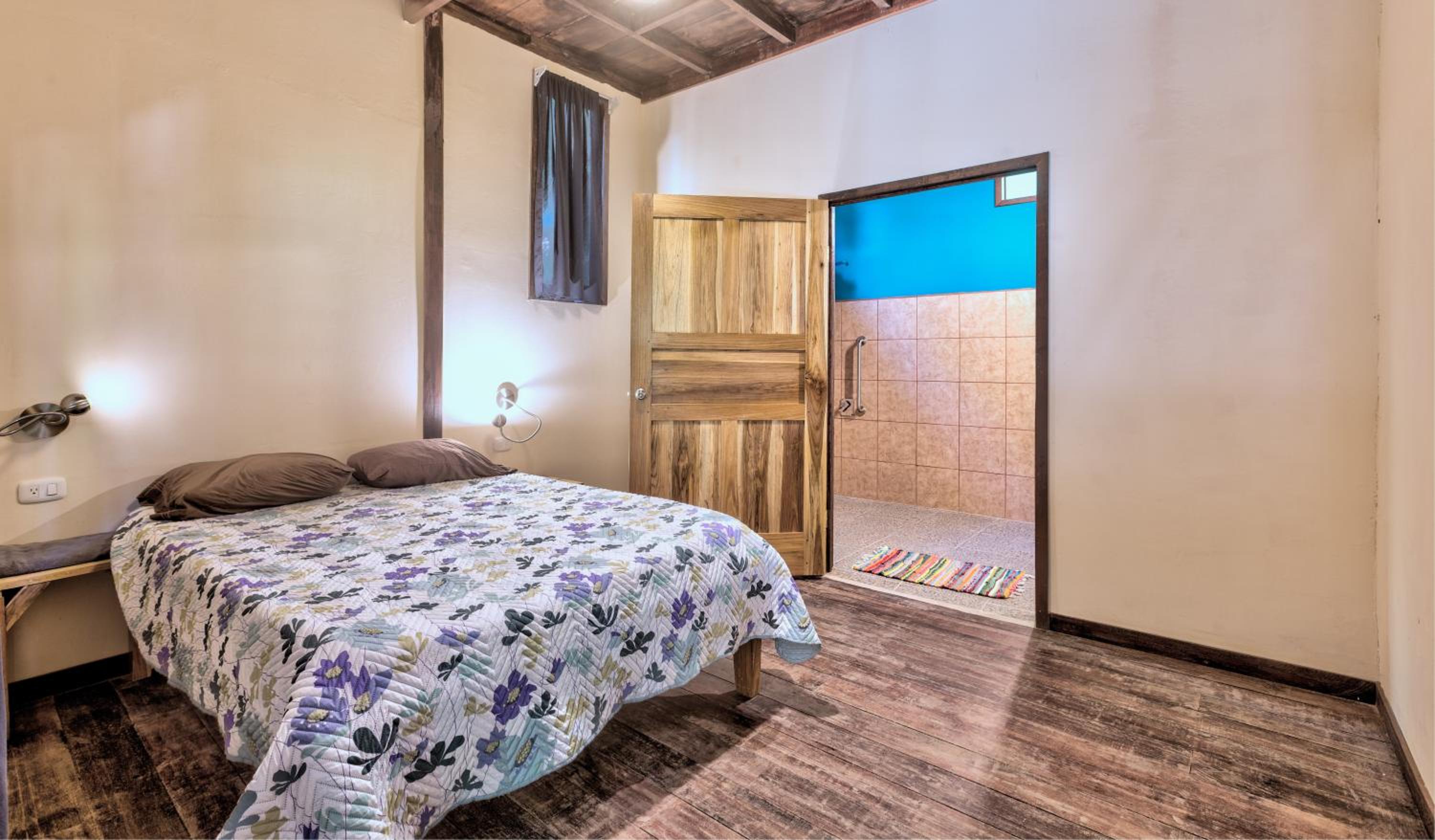 Deluxe Double Room - Disability Access - Photo 1
