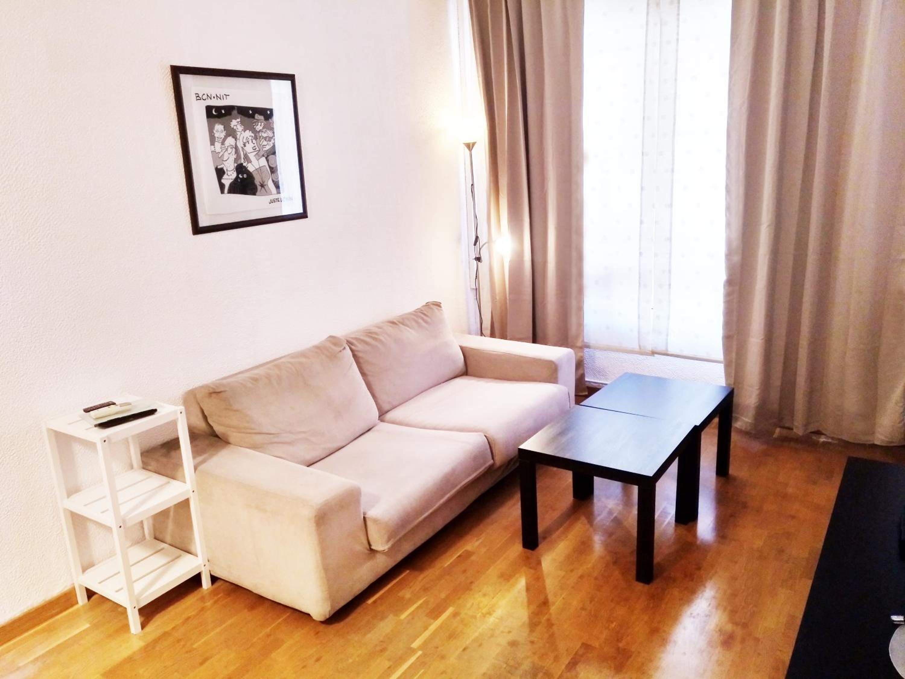 Apartamento de Dos Habitaciones - Radas