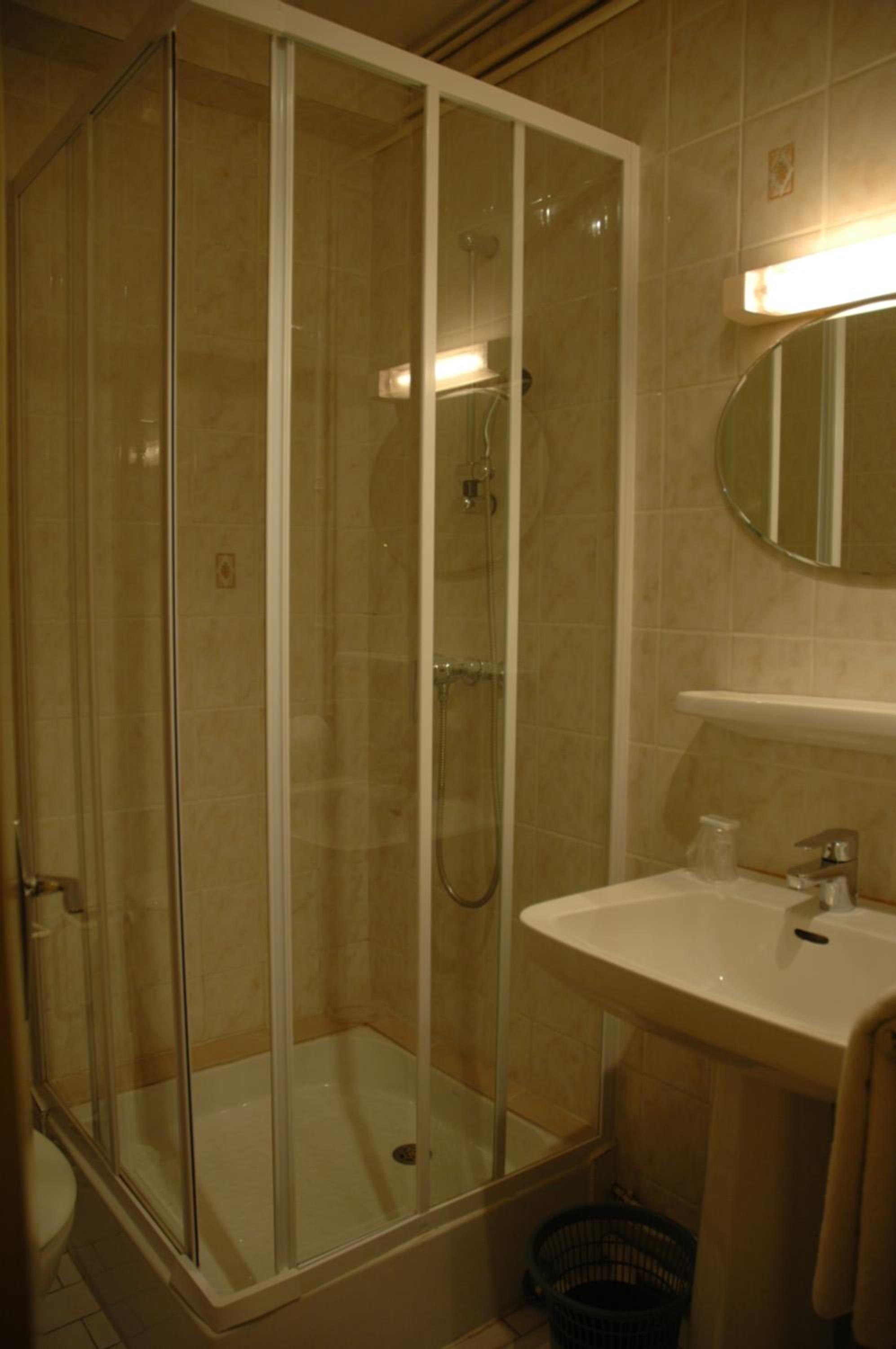 Triple Room - Photo 2