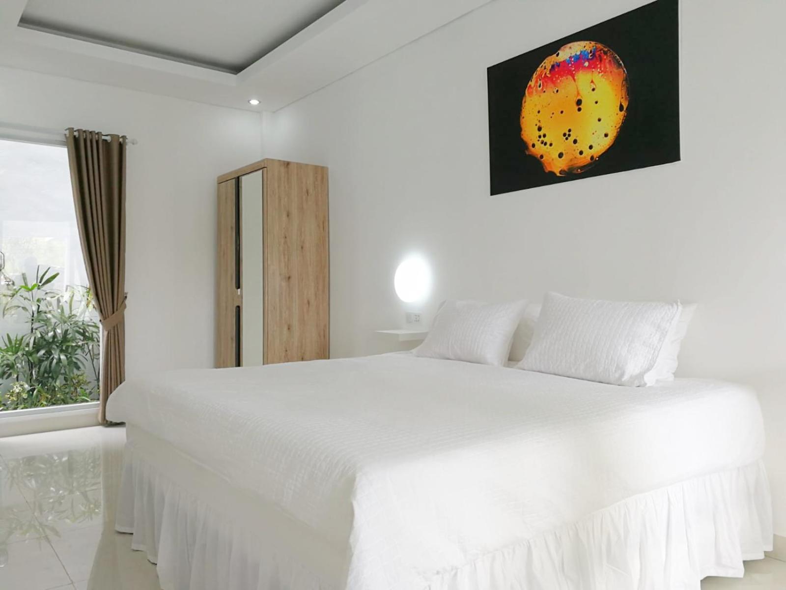 Two-Bedroom Apartment - Photo 20