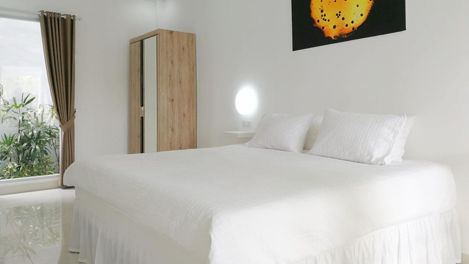 Two-Bedroom Apartment - Photo 18